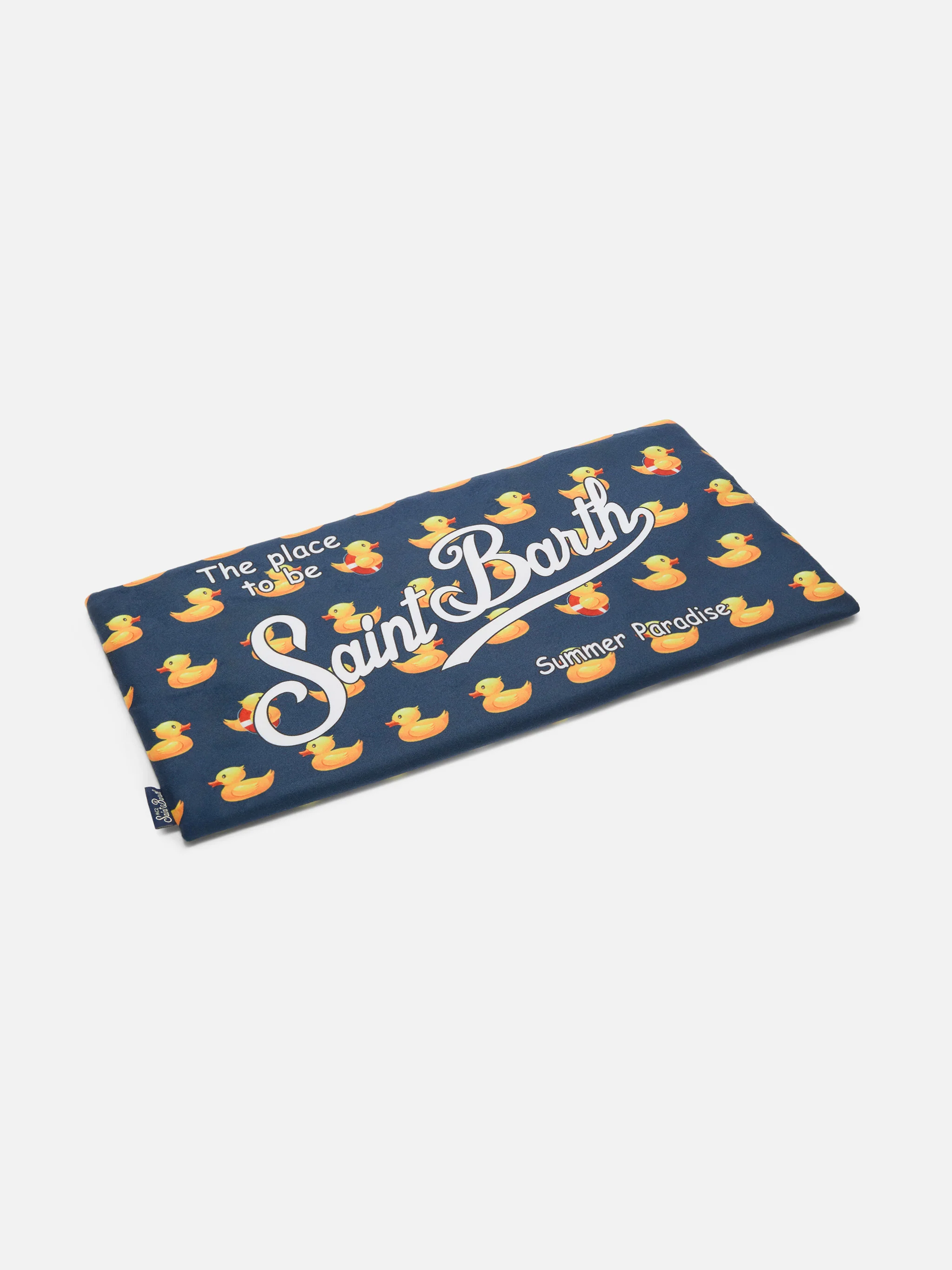 Aidan beach towel with Ducky print and logo - Image 3