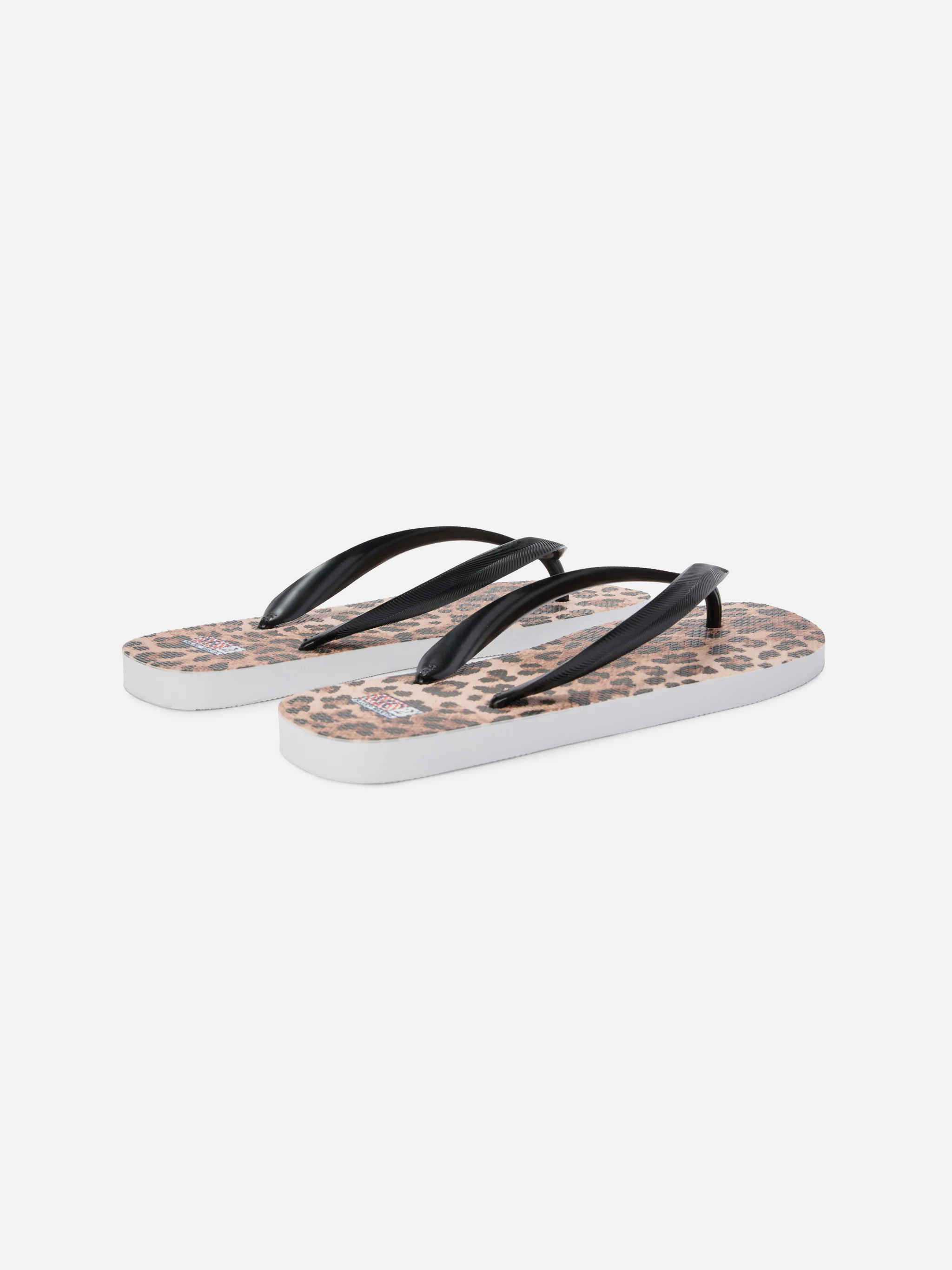 Alma rubber slip-on flip flops with leopard print - Image 2