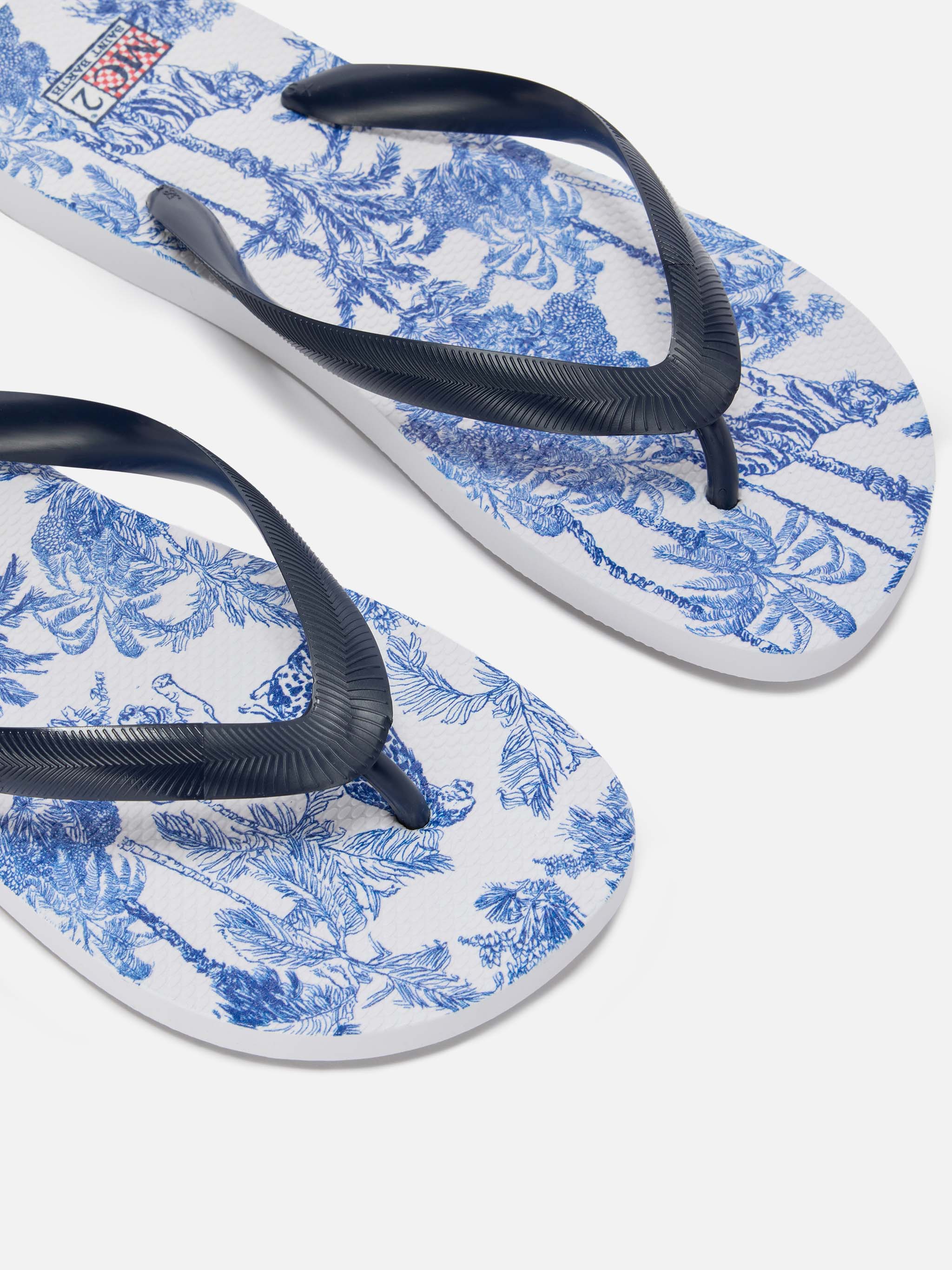 Alma rubber slip-on flip flops with Toile de Jouy print - Image 3