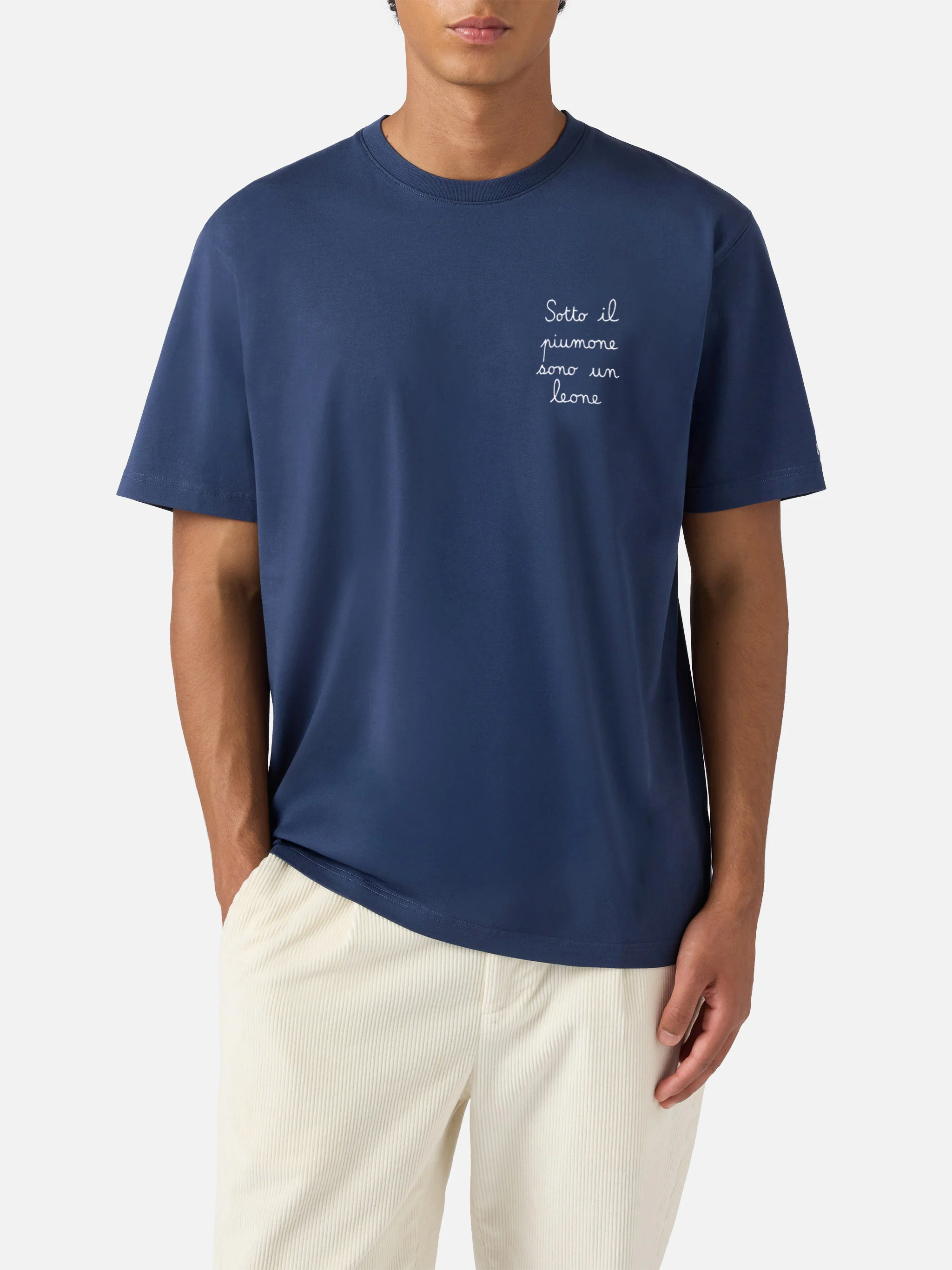 Arnott cotton T-shirt in blue with Sotto il Piumone sono un Leone embroidery - Image 3