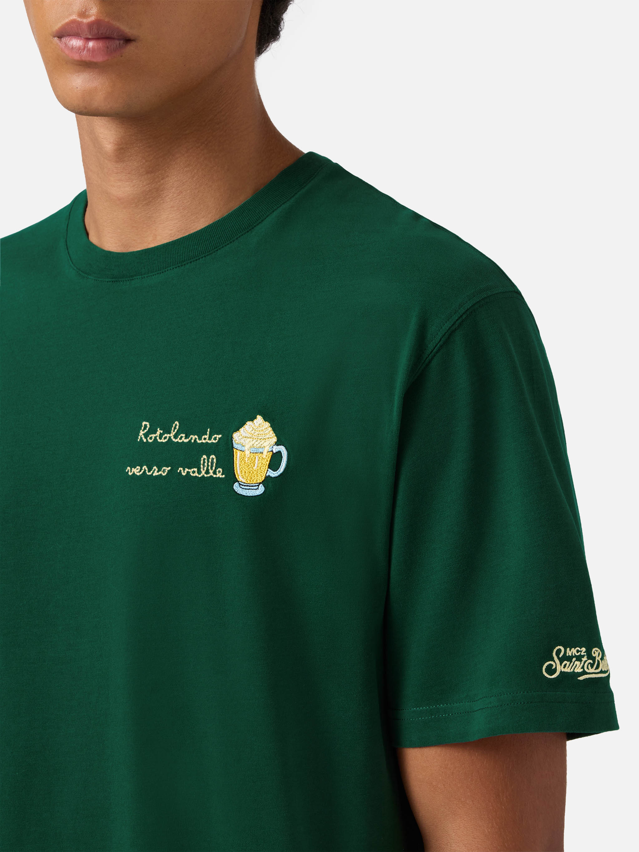 Arnott warm-touch cotton T-shirt in green with Rotolando verso valle embroidery - Image 2