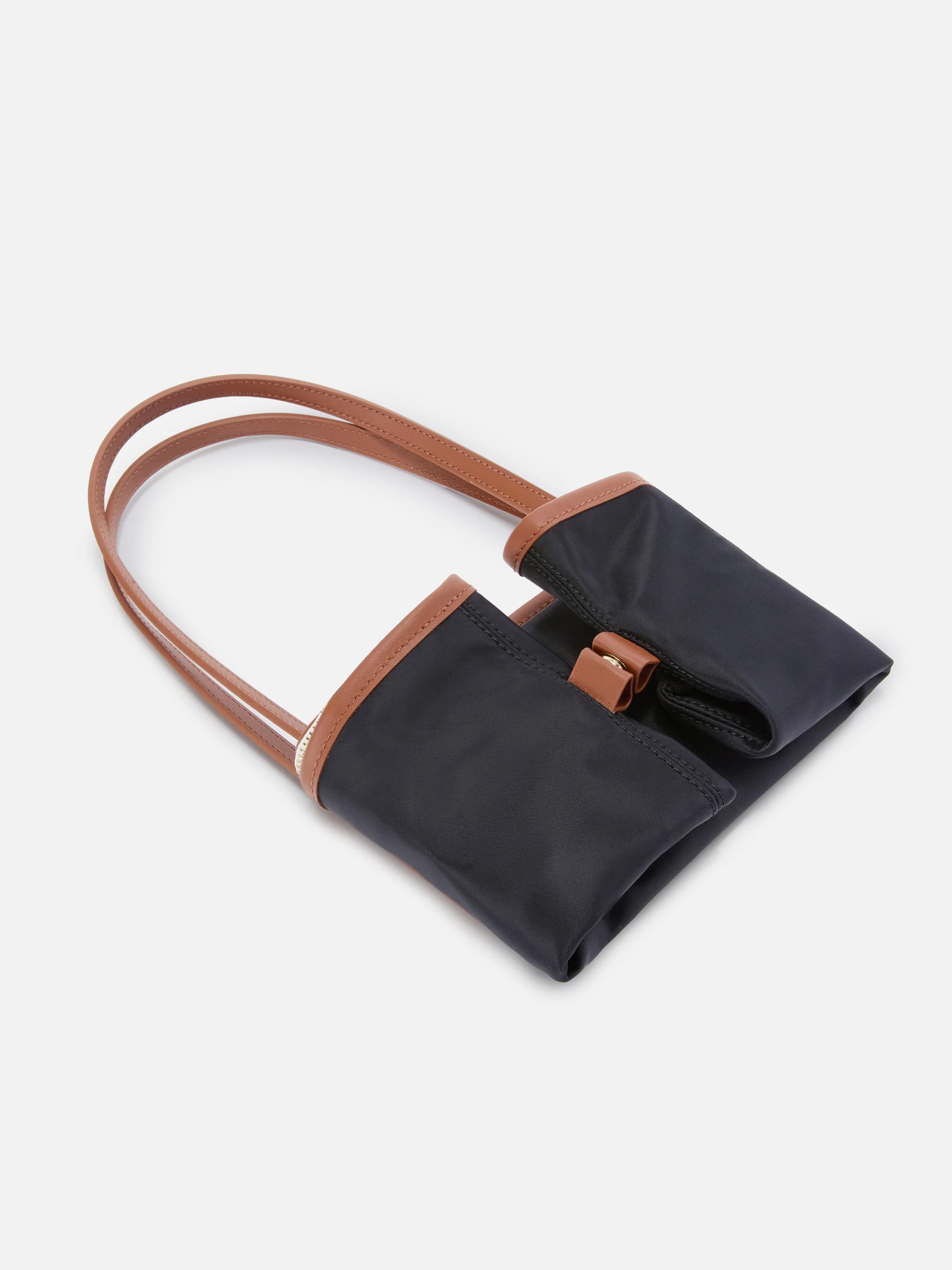 Black City medium nylon bag - Image 6