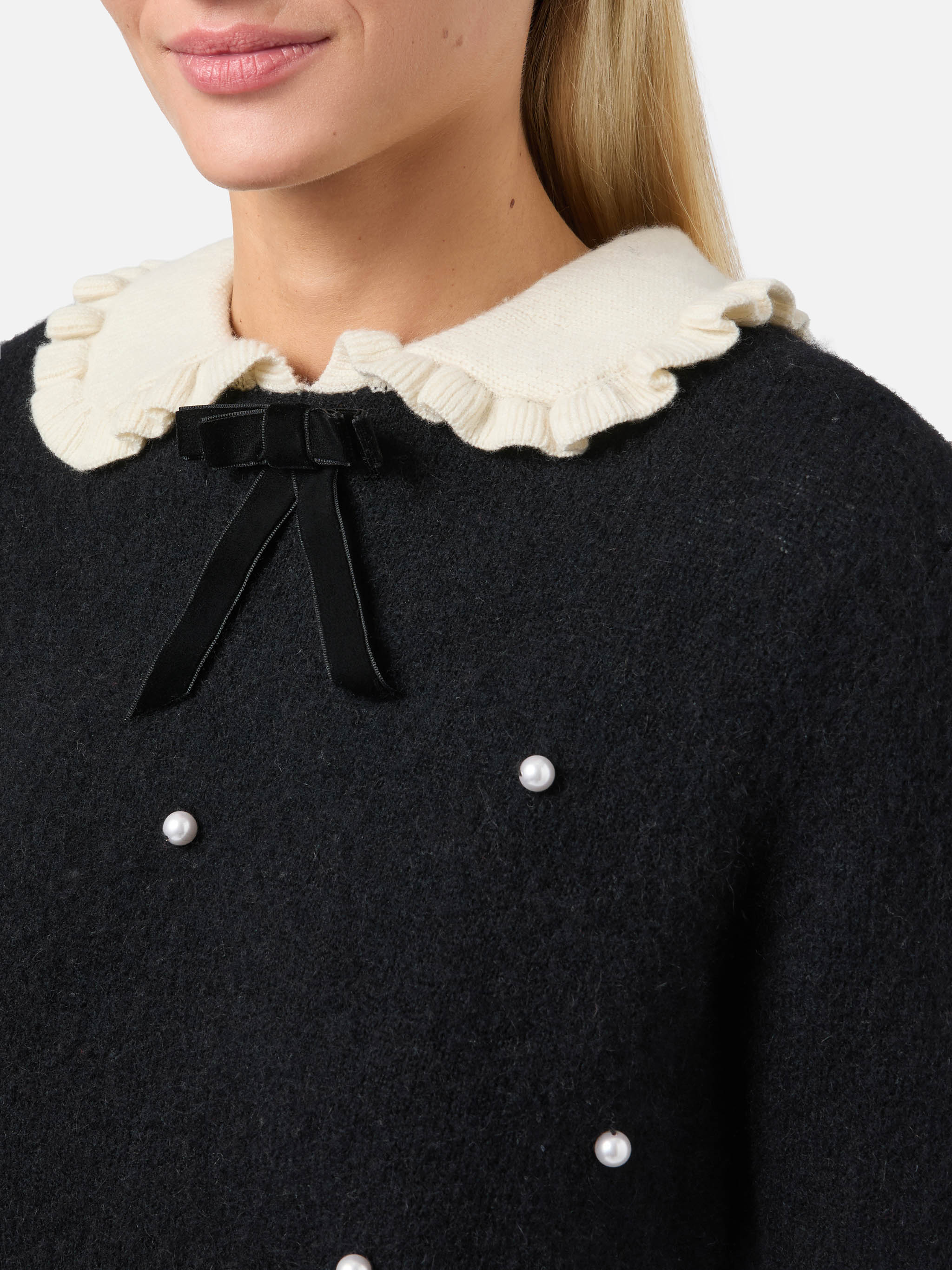 Black sweater Levine with bow, collar and pearl embellishment - Image 2