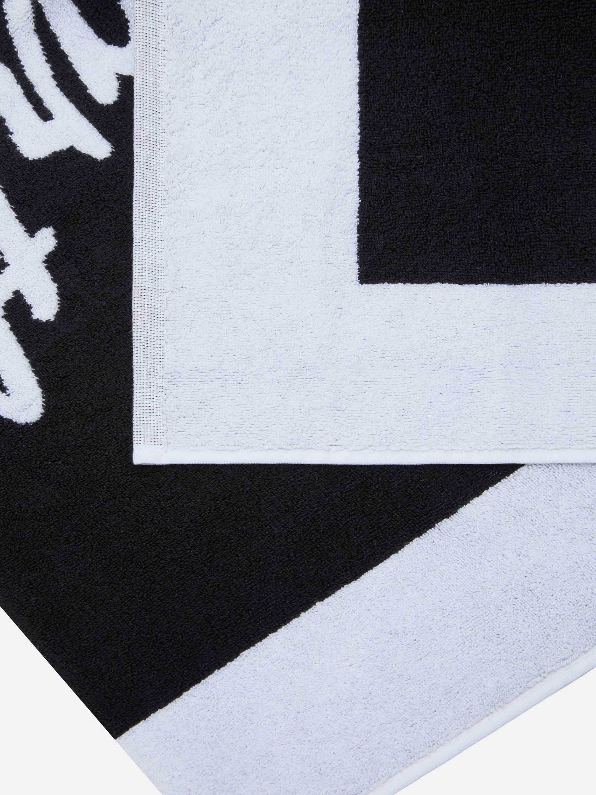 Black terry beach towel with white frame - Image 2