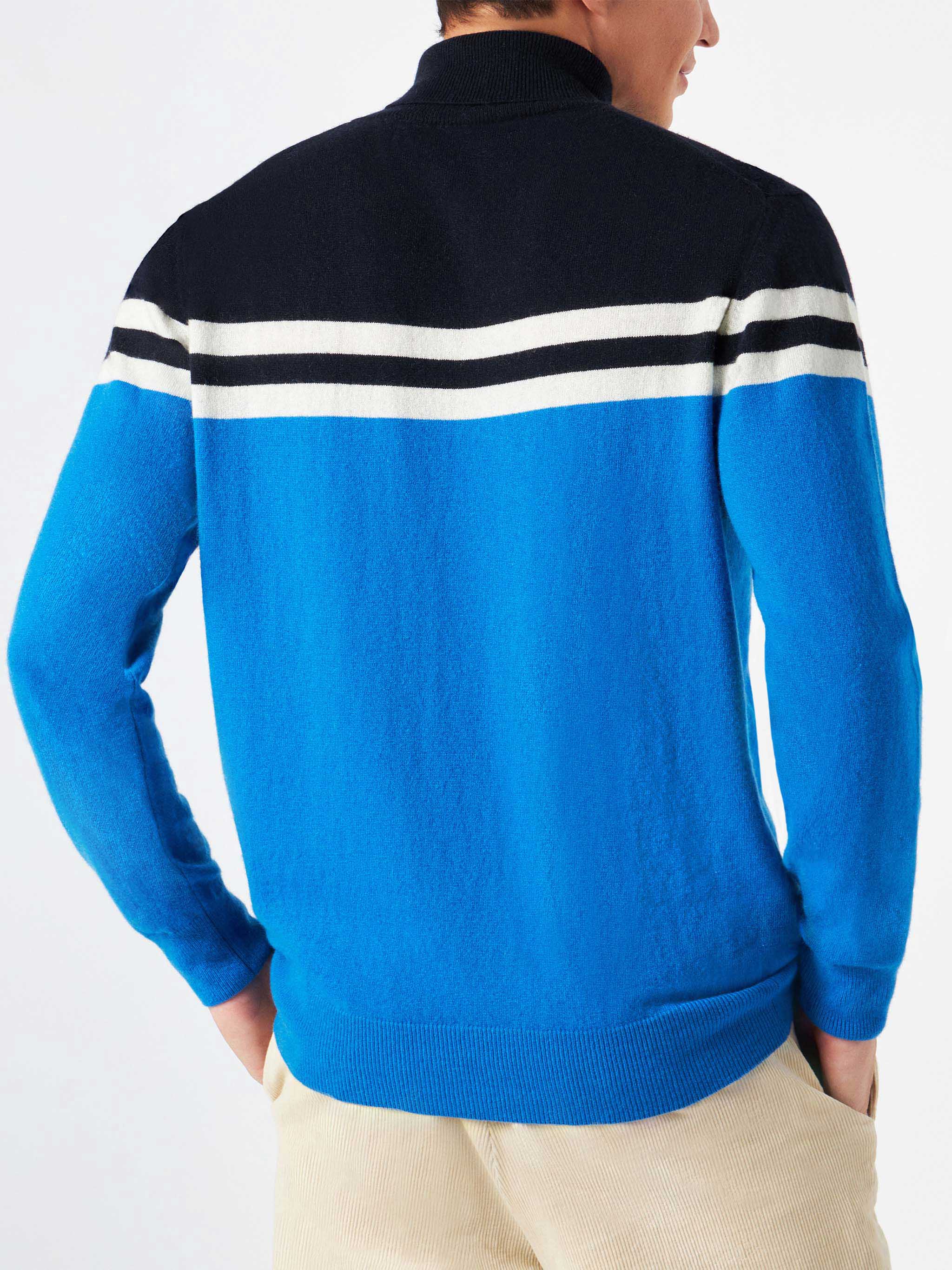 Turtleneck sweater in BLENDED CASHMERE with patch - Image 3