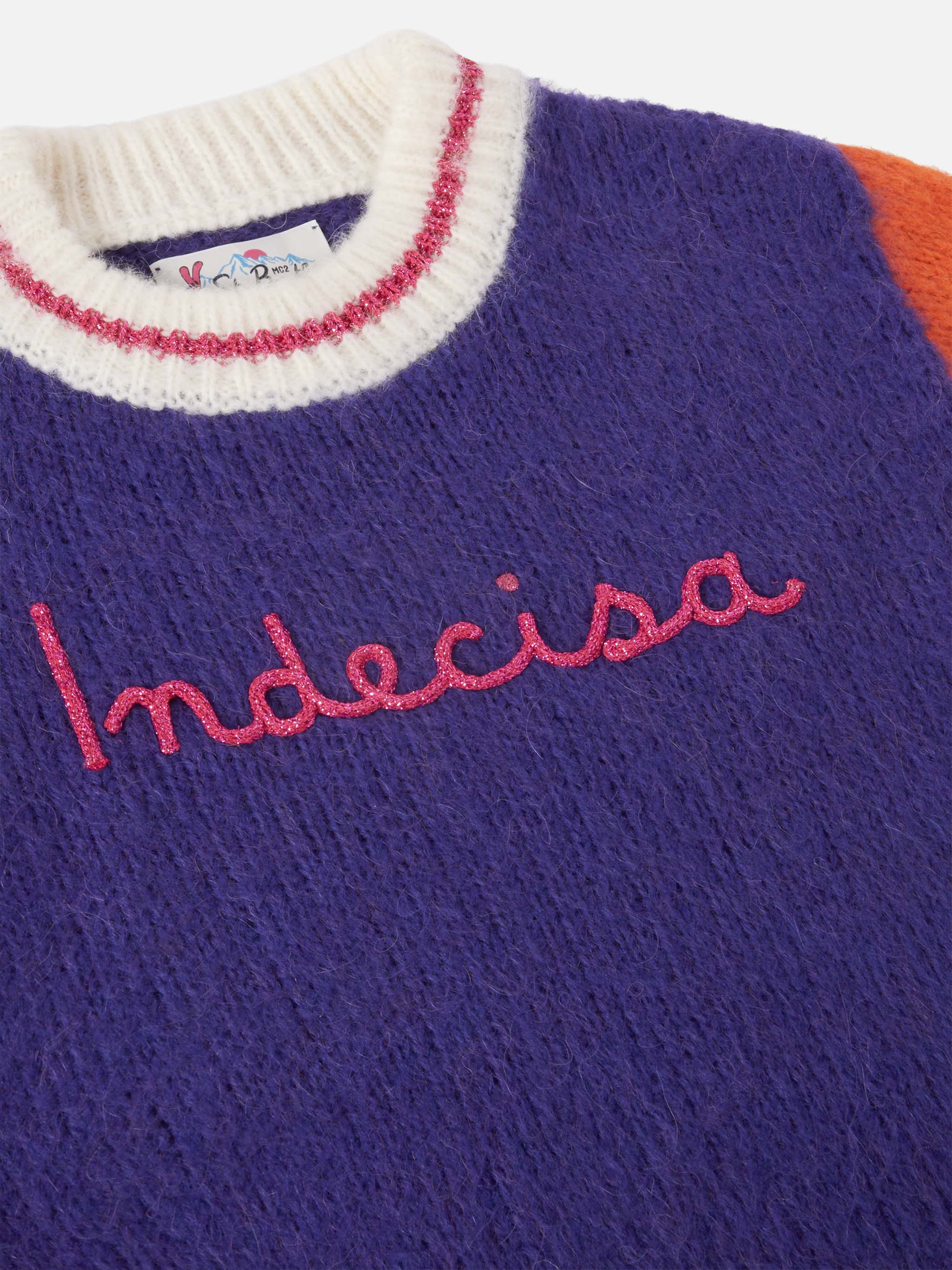 Boxy sweater Danya Soft Jr with Indecisa embroidery - Image 2