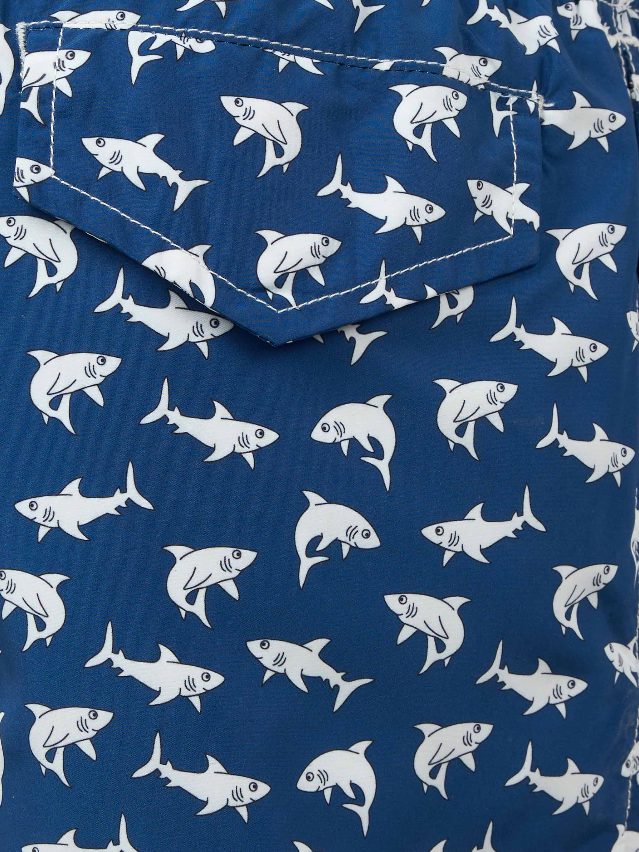 Boy lightweight fabric swim-shorts Jean Lighting 70 with sharks print - Image 3