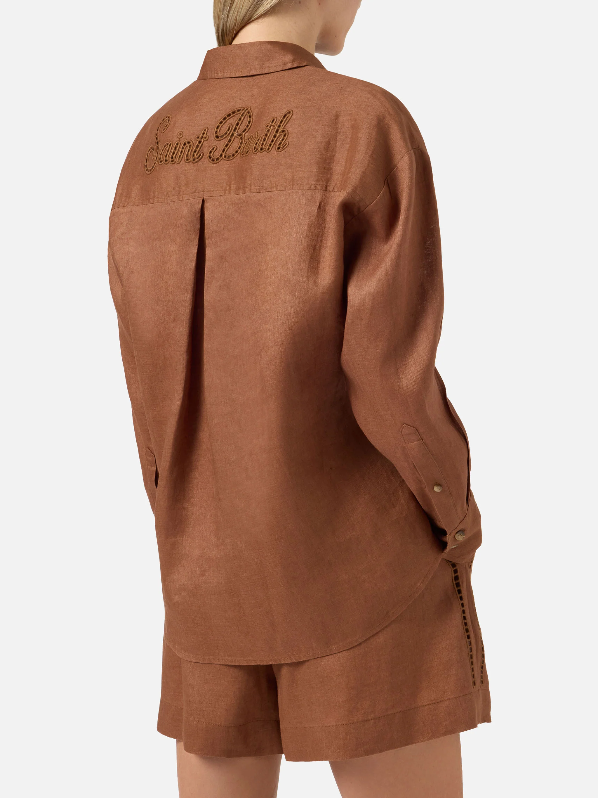 Brown linen Cristal shirt with perforated Saint Barth embroidery - Image 4