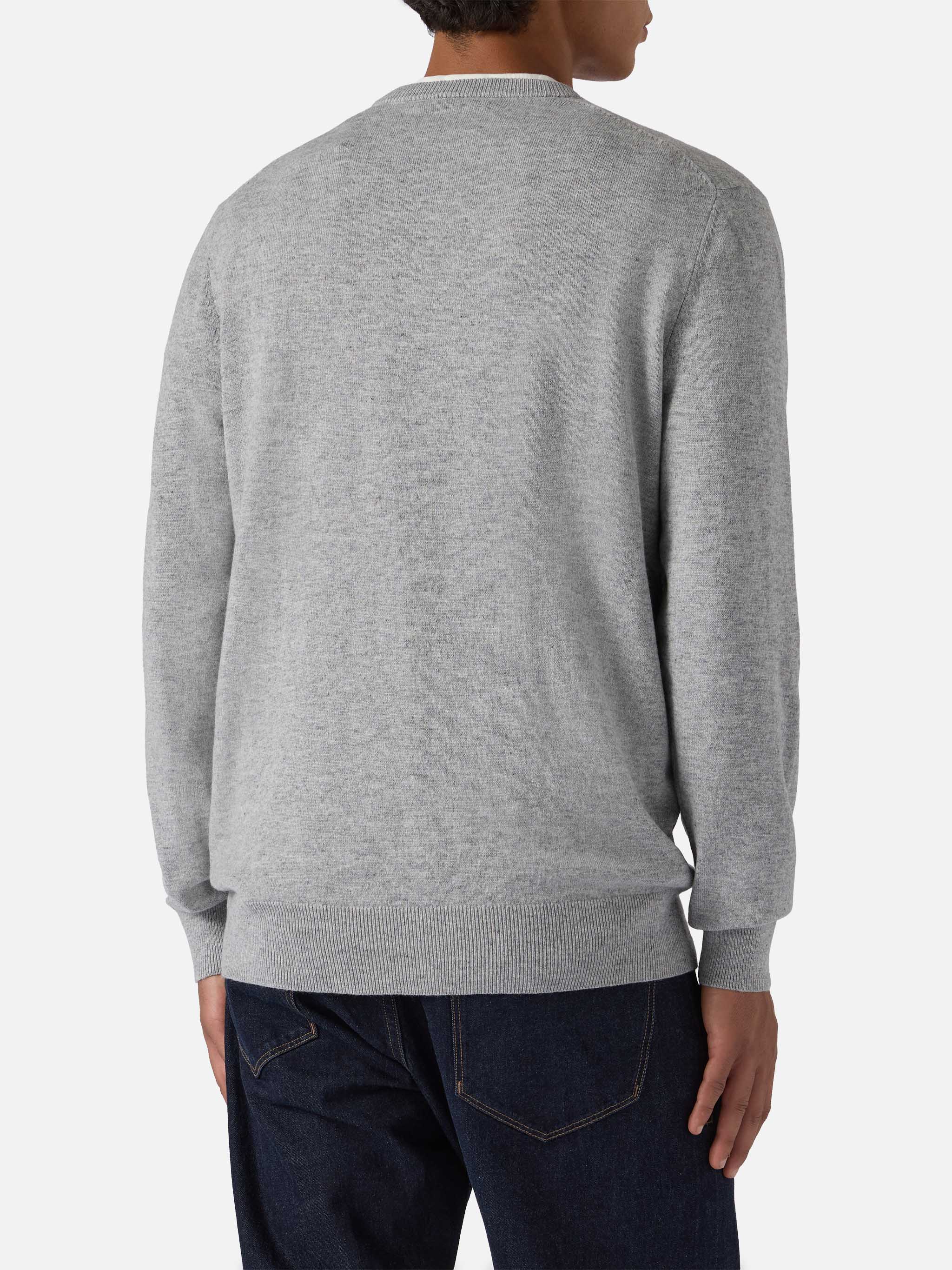 Crewneck sweater Heron Light with Il mare d'inverno embroidery - Image 4