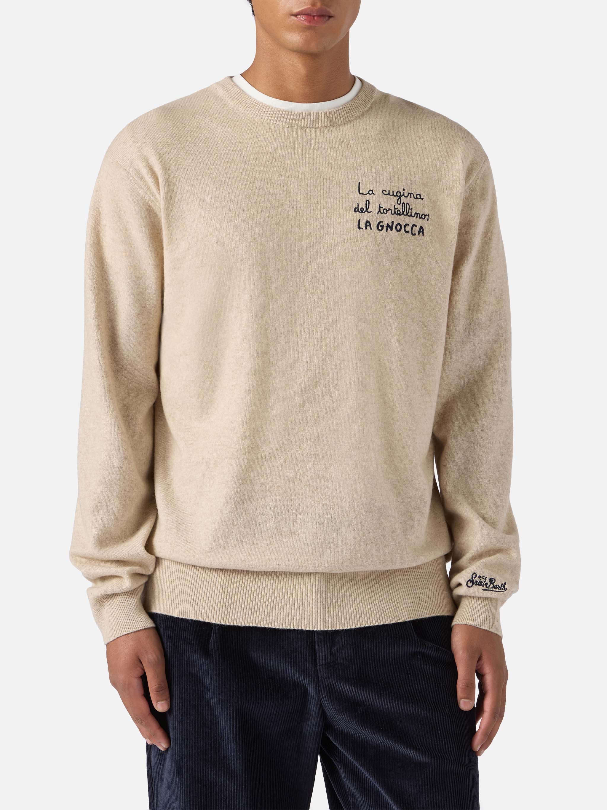 Crewneck Heron Light with La cugina del tortellino, la Gnocca! embroidery | VACANZE DI NATALE SPECIAL EDITION - Image 2