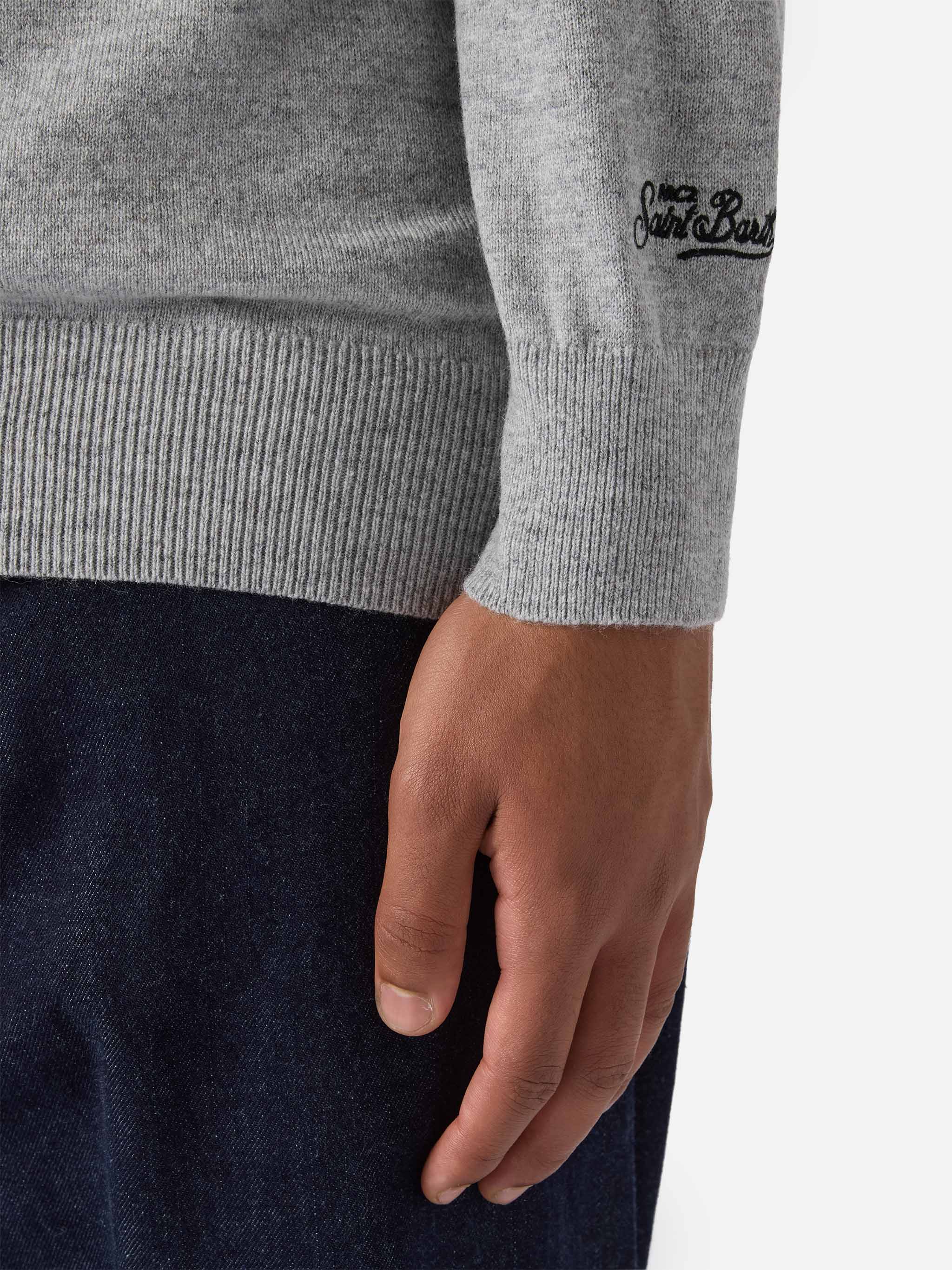Crewneck sweater Heron Light with Nella vita ci vuole classe embroidery - Image 3