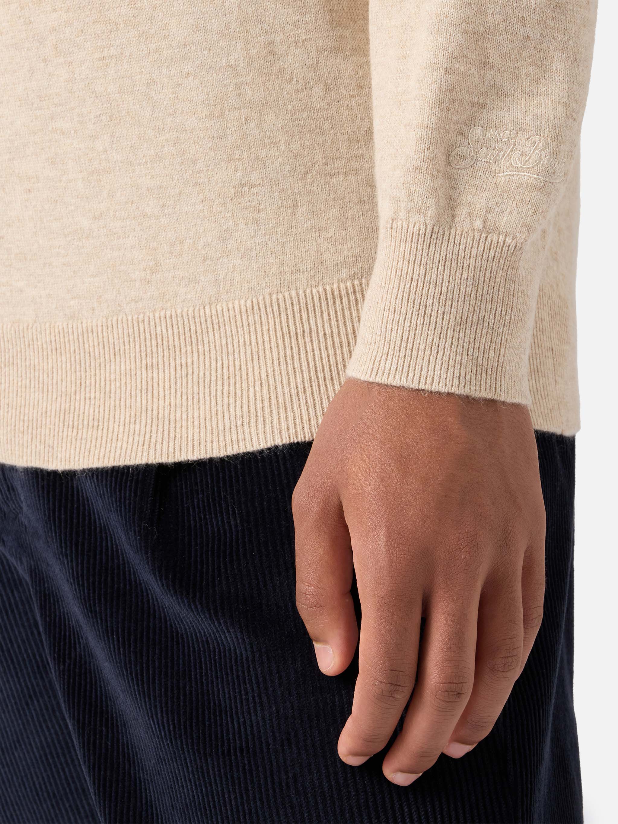 Crewneck sweater Heron Light with Sto na bomba embroidery - Image 3