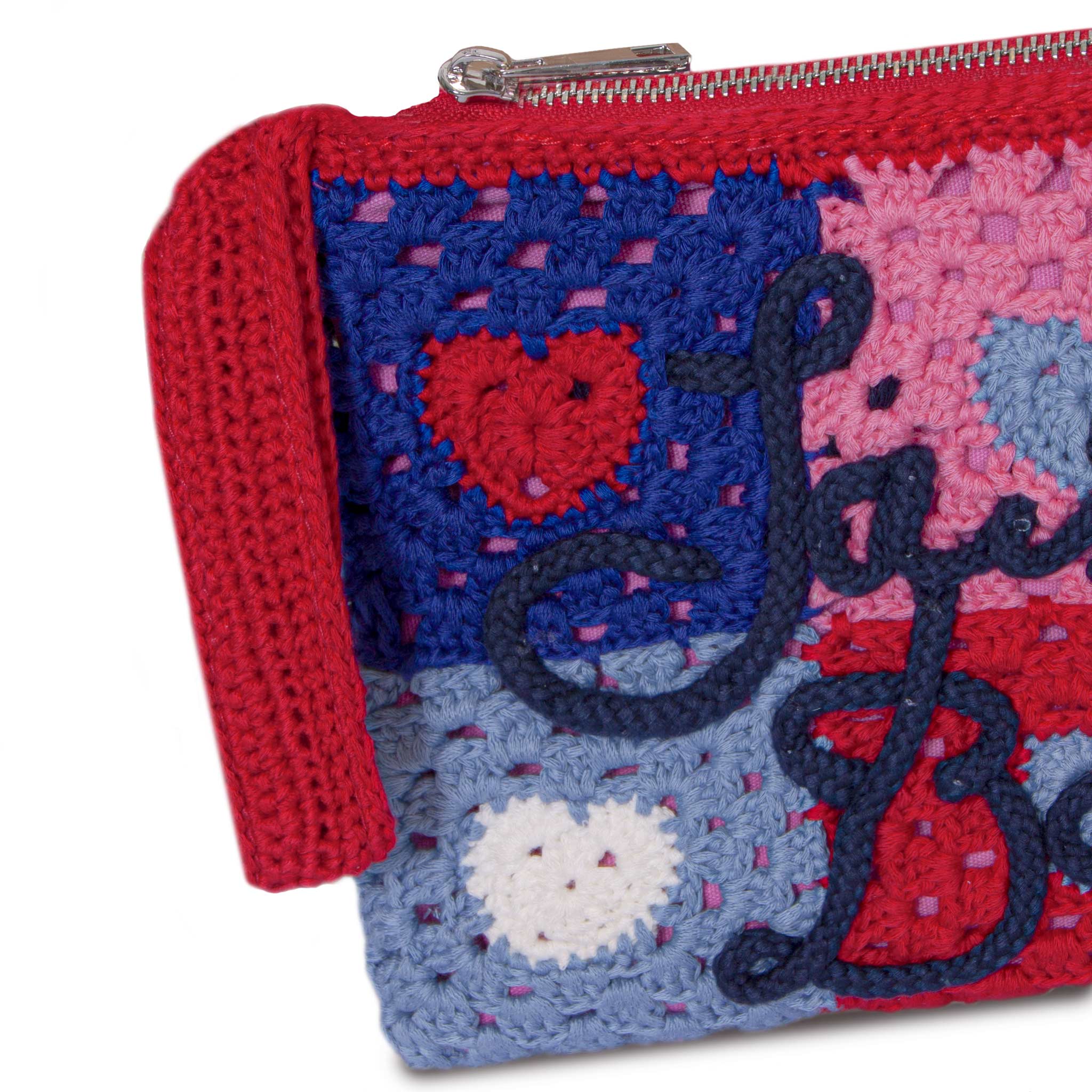 Parisienne crochet pouch bag with heart embroidery - Image 2