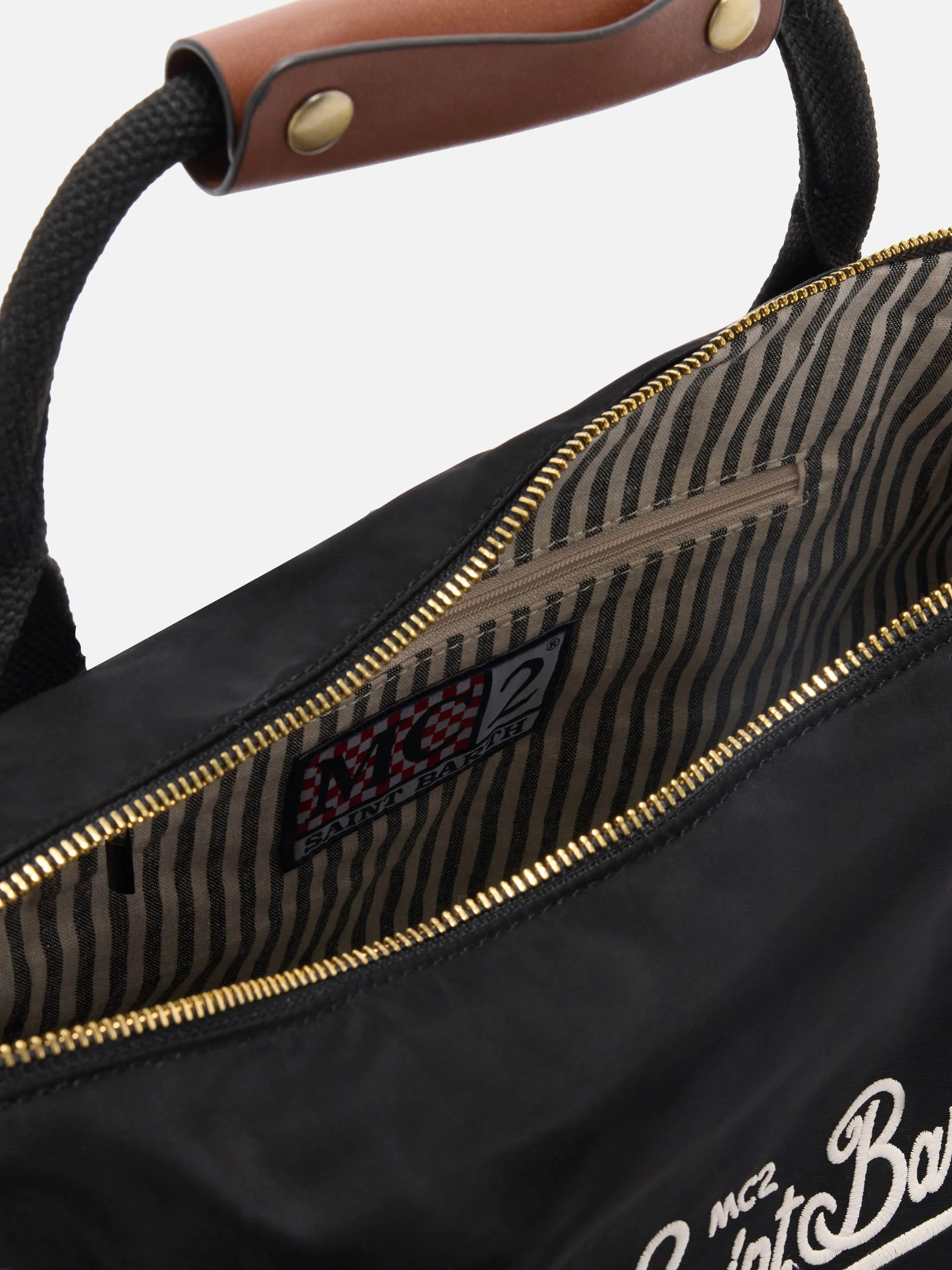 Daily black nylon weekender with embroidered logo - Image 4