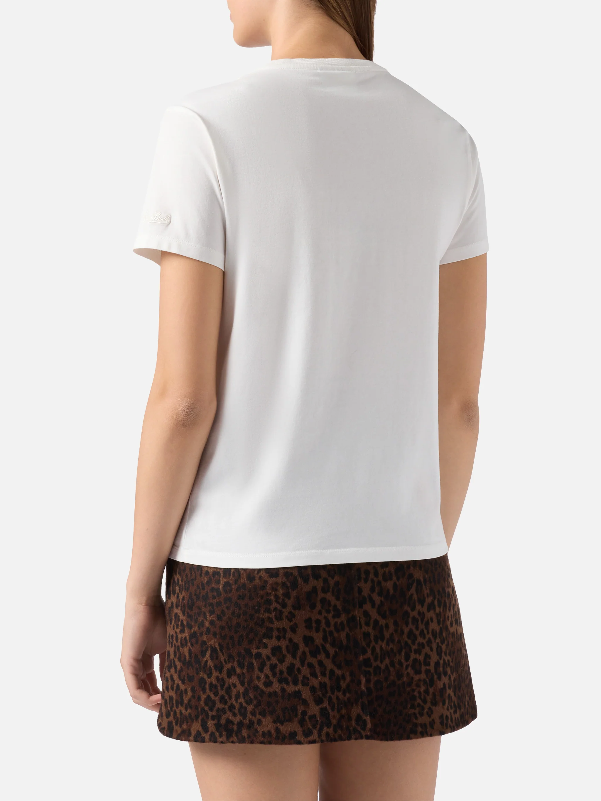 Emilie organic cotton T-shirt in white with Non smetterò mai di Sp(l)endere embroidery - Image 3