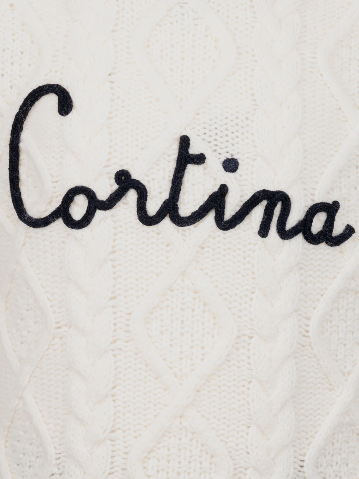 Girl cable knit sweater Malmo with Cortina embroidery - Image 3