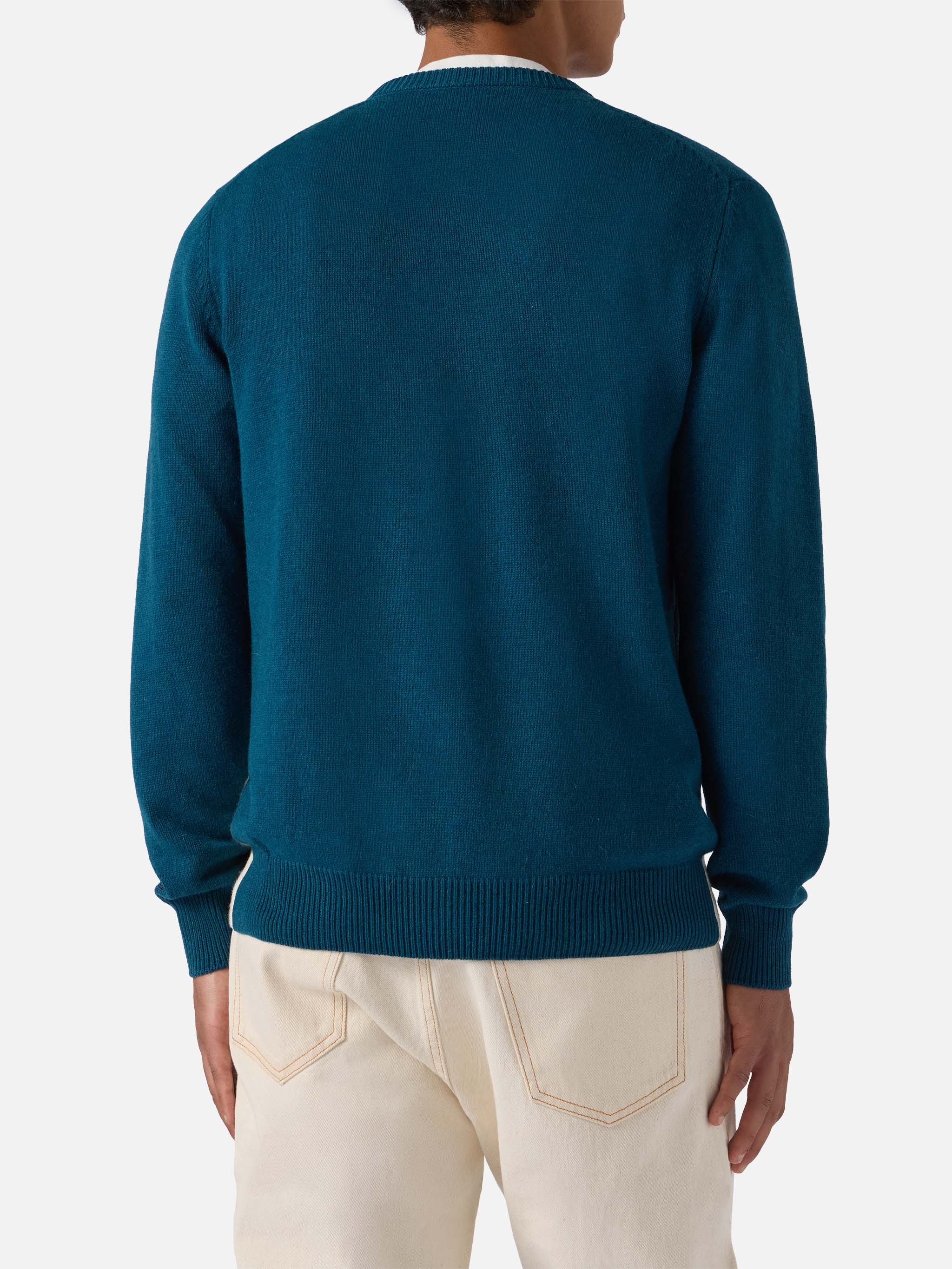 Heron crewneck in teal green with Après Ski postcard jacquard - Image 3