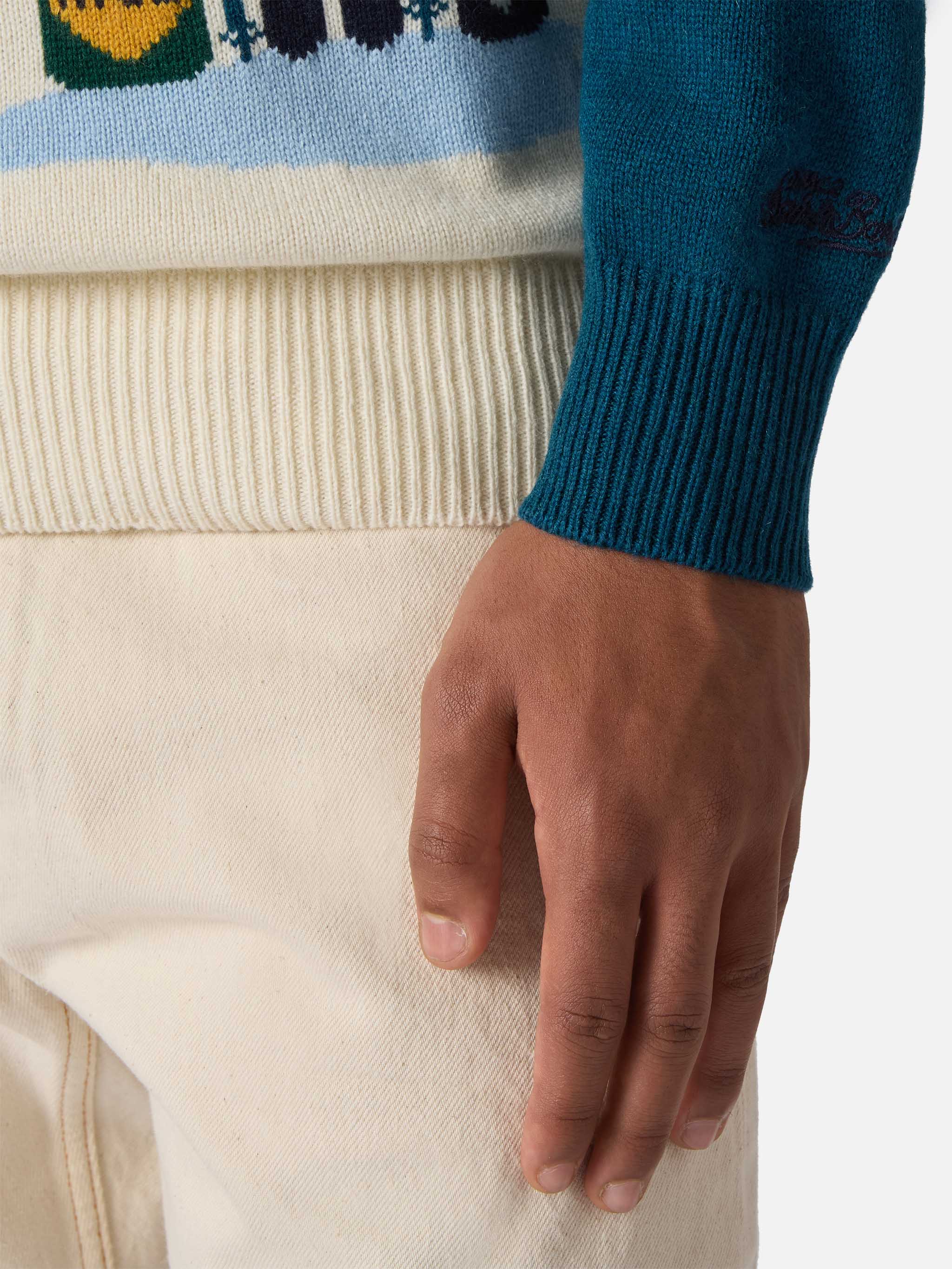 Heron crewneck in teal green with Après Ski postcard jacquard - Image 4