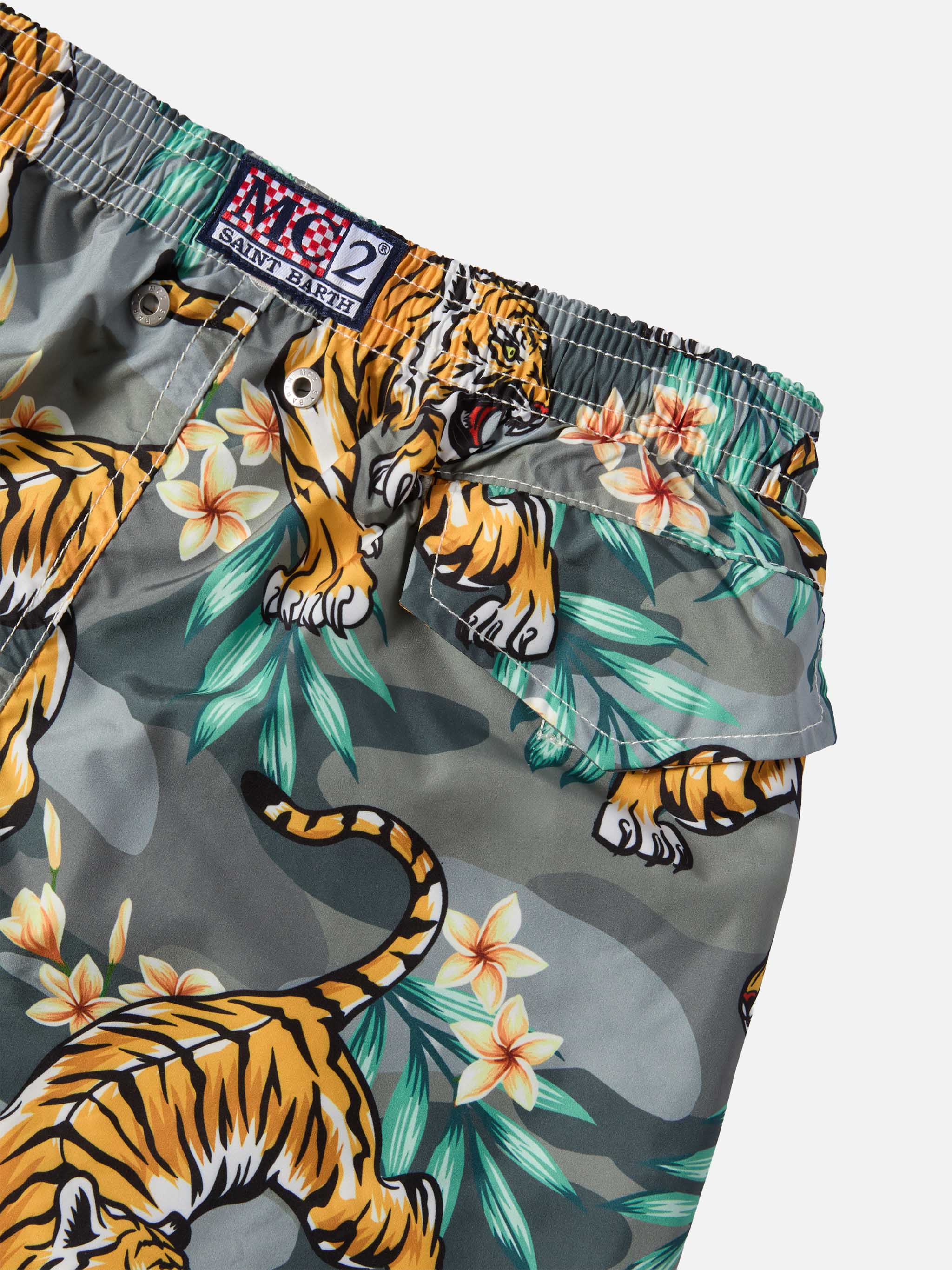 Jean Lighting lightweight fabric swim shorts with tropical tiger print - Image 3