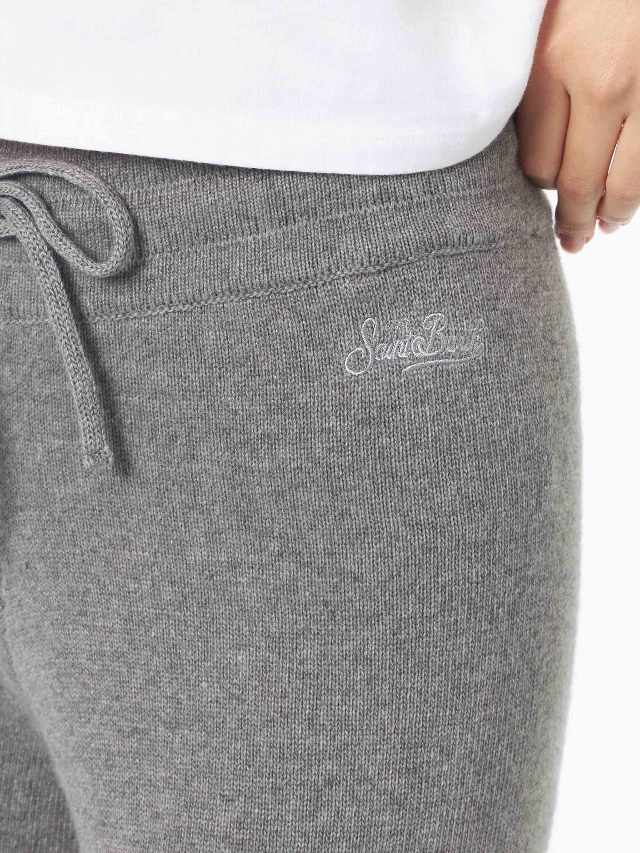 Knitted grey palazzo pants - Image 3