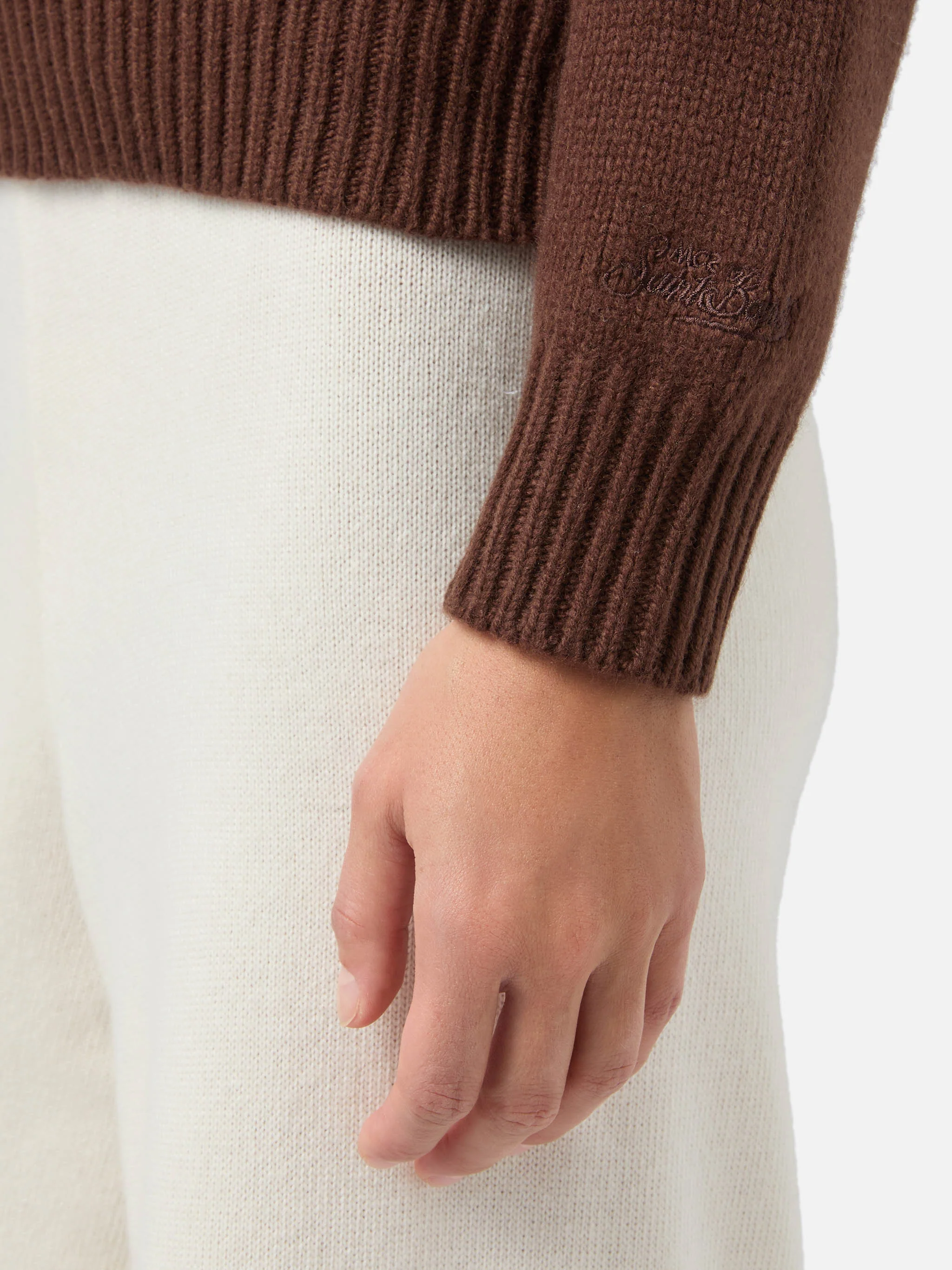 Kyla wool sweater in brown with Spritz jacquard - Image 4