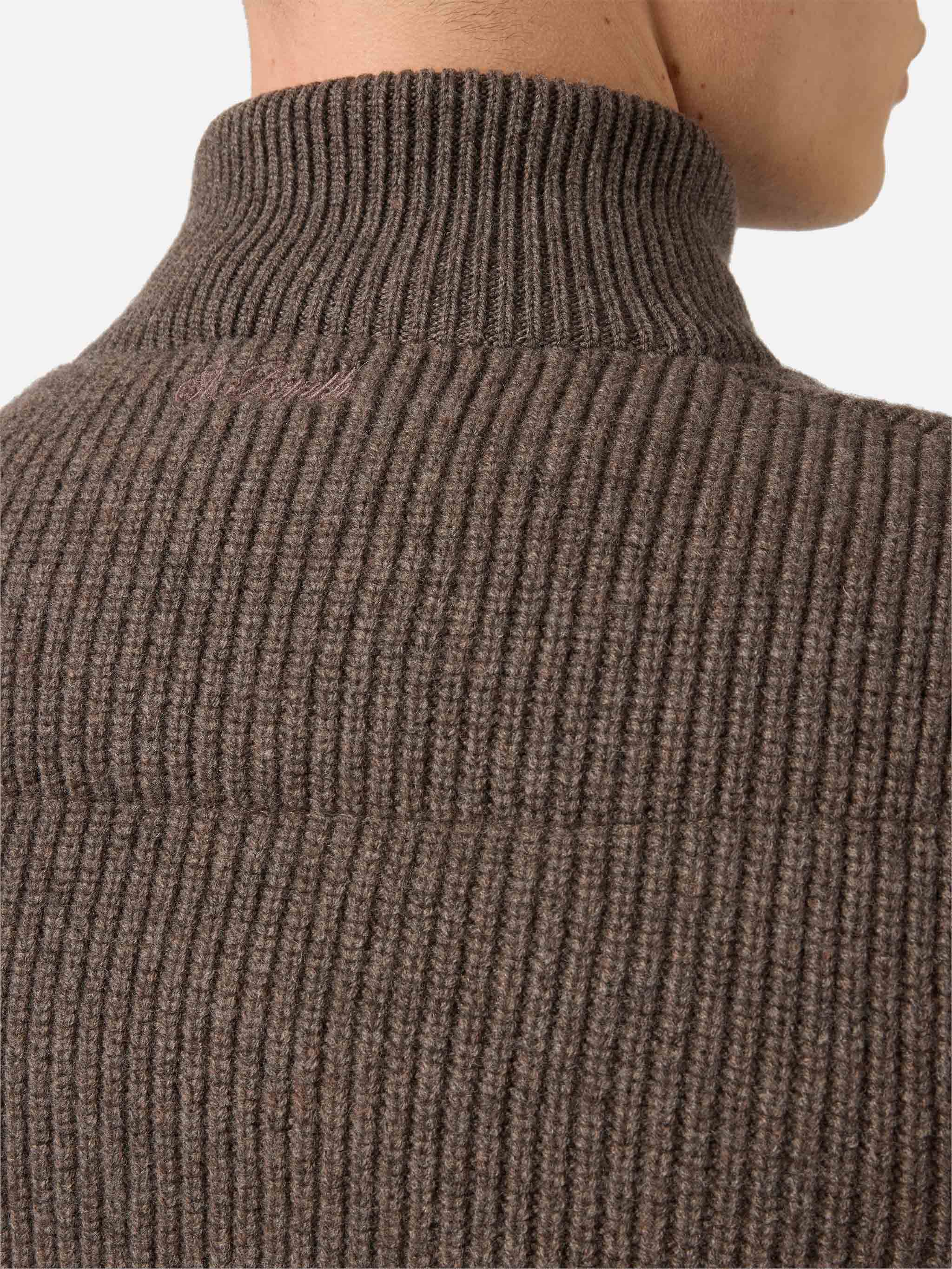 Leeds Knit padded gilet in hazelnut - Image 6