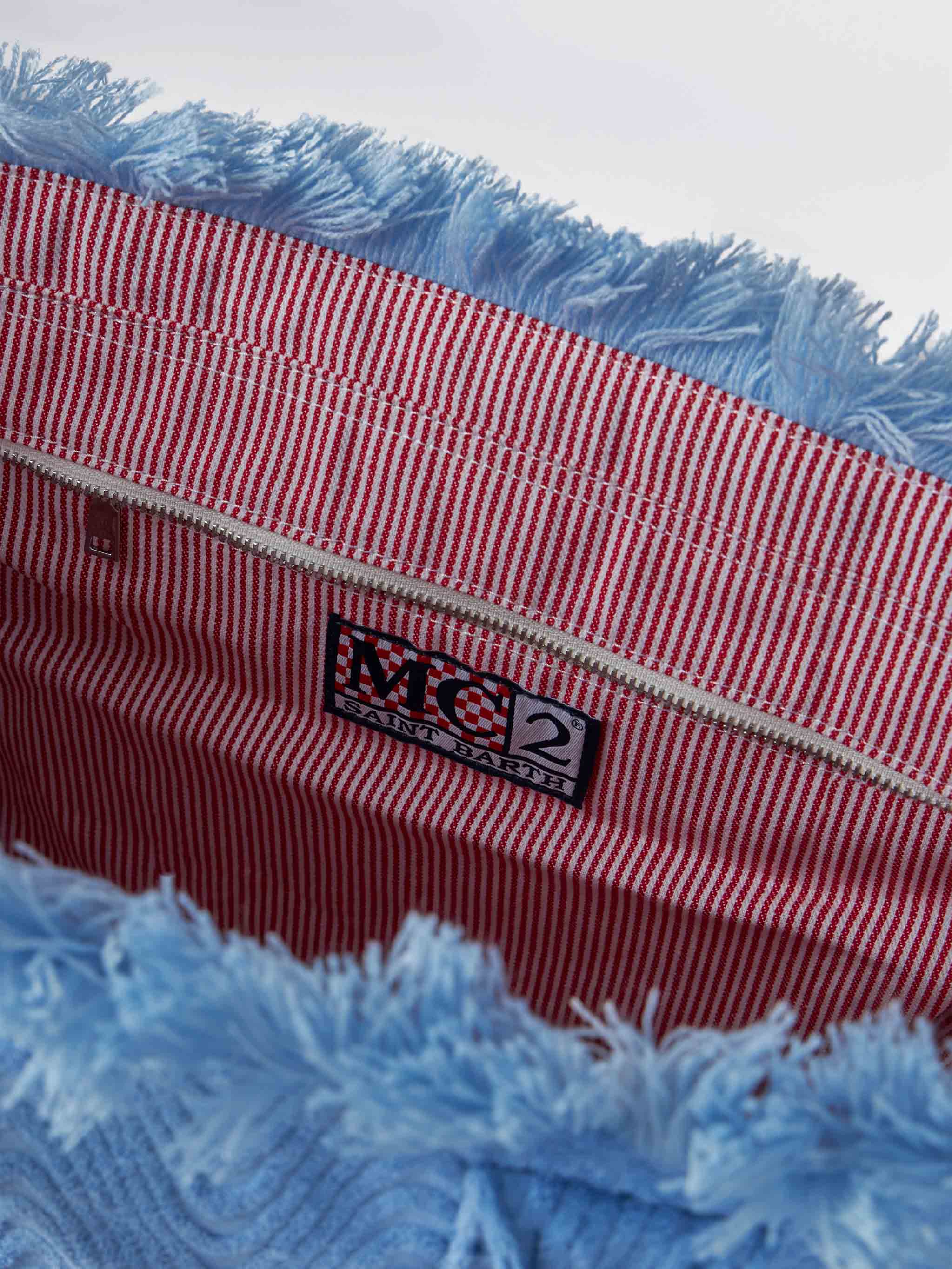 Light blue terry embossed Vanity Sponge tote bag - Image 5