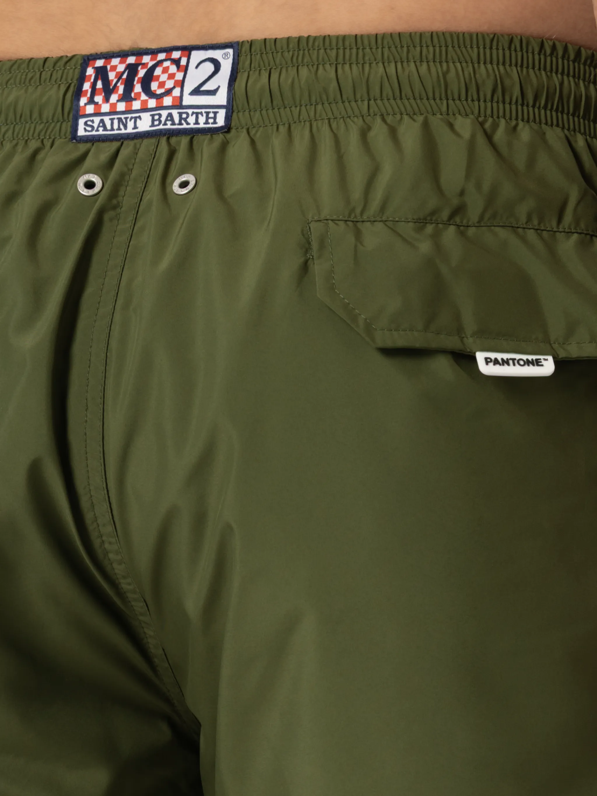 Lightweight fabric military green swim shorts Lighting Pantone | PANTONE® SPECIAL EDITION - Image 6