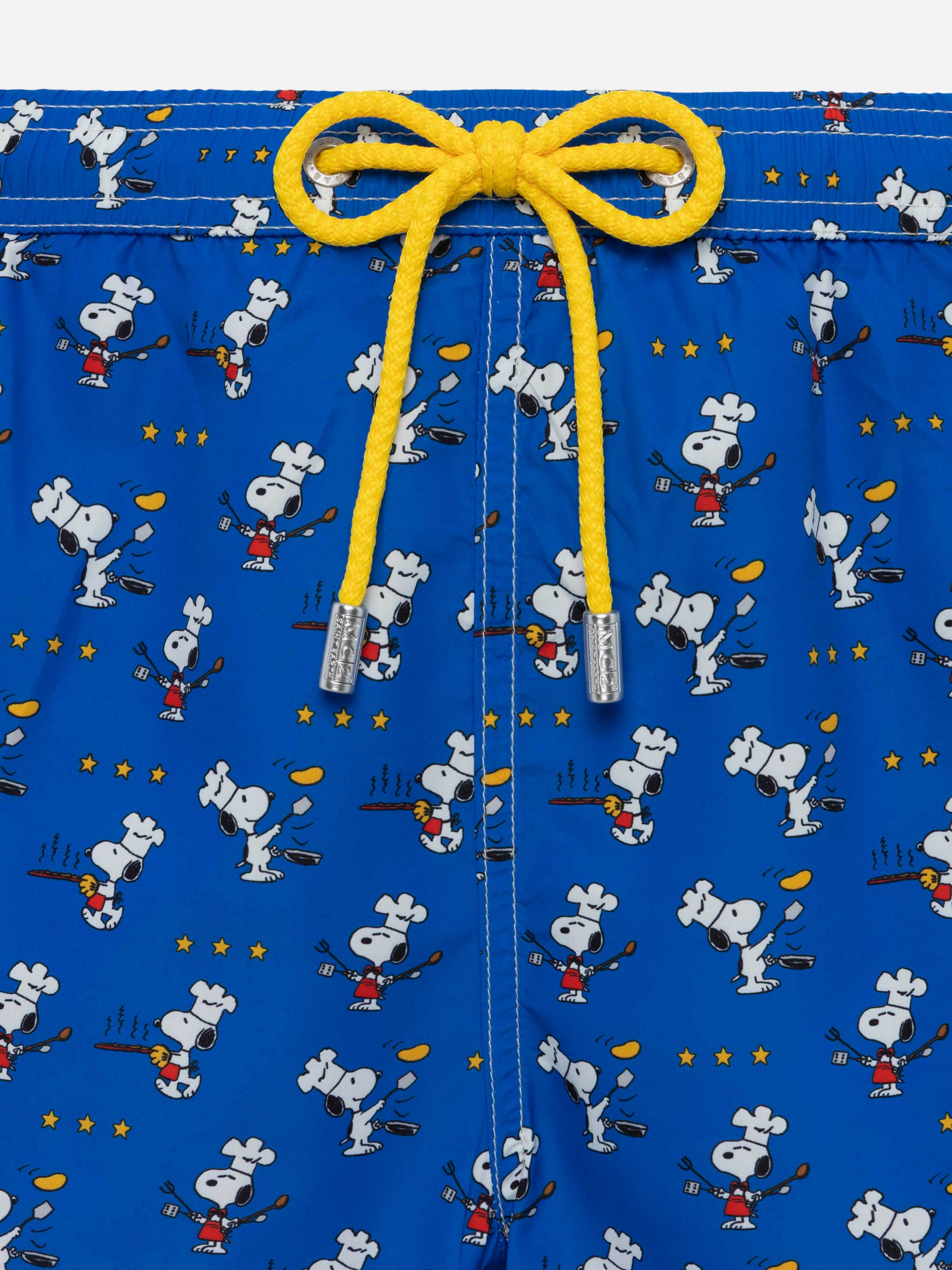 Lightweight fabric swim shorts Lighting with Snoopy chef print | SNOOPY PEANUTS® SPECIAL EDITION - Image 3