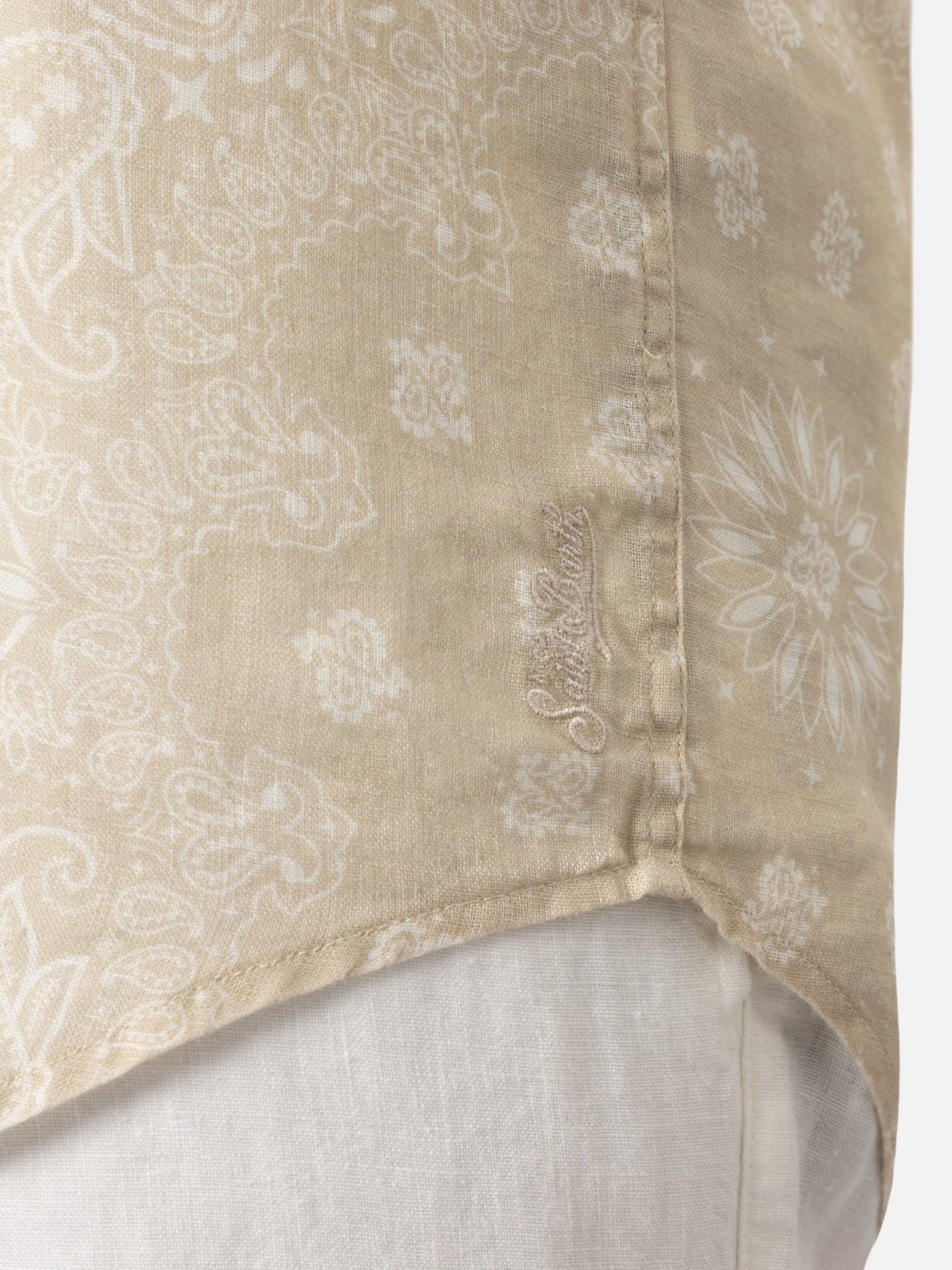Linen shirt Pamplona with bandana print - Image 2
