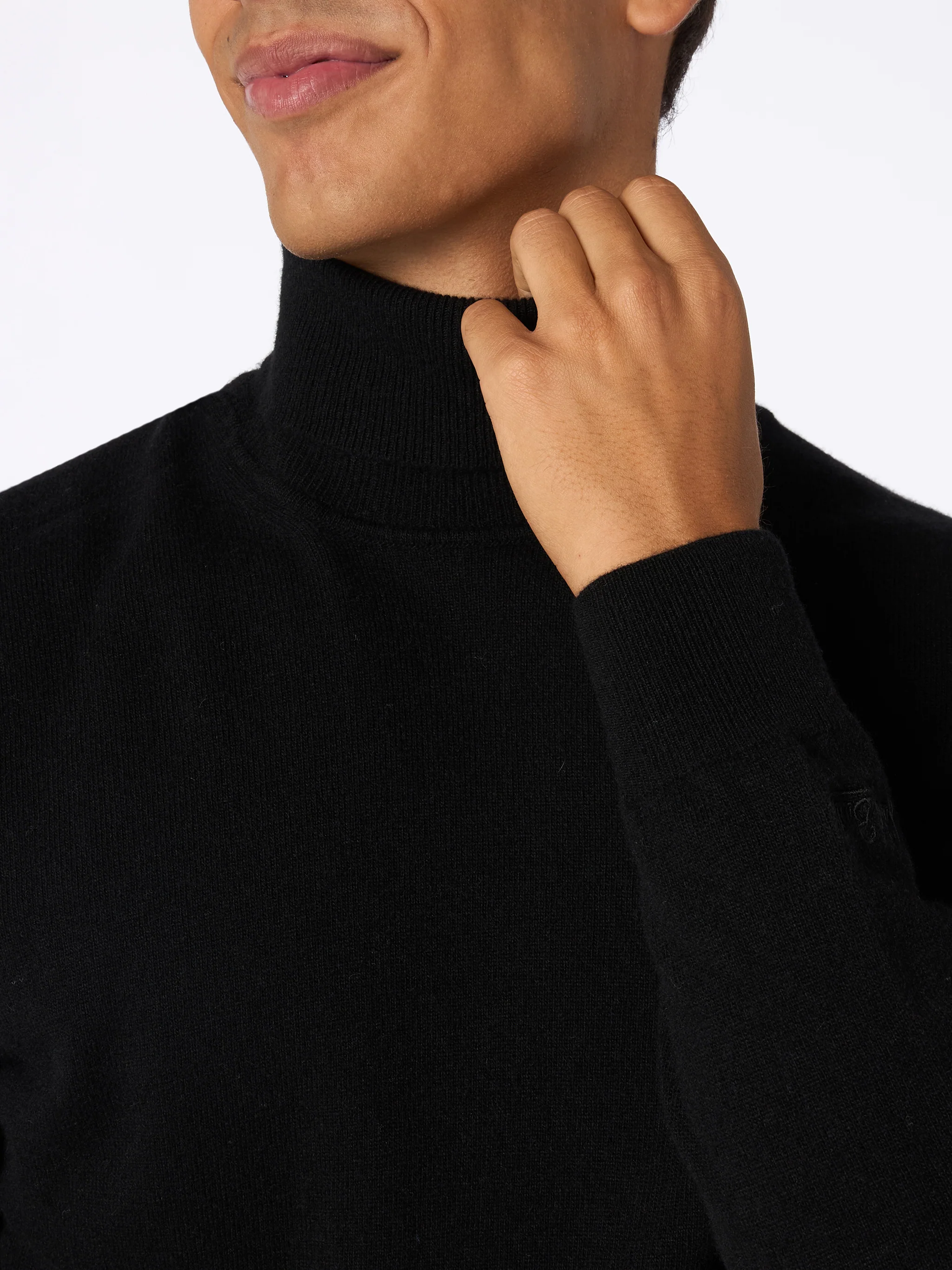 Bond black cashmere blend turtleneck sweater - Image 3