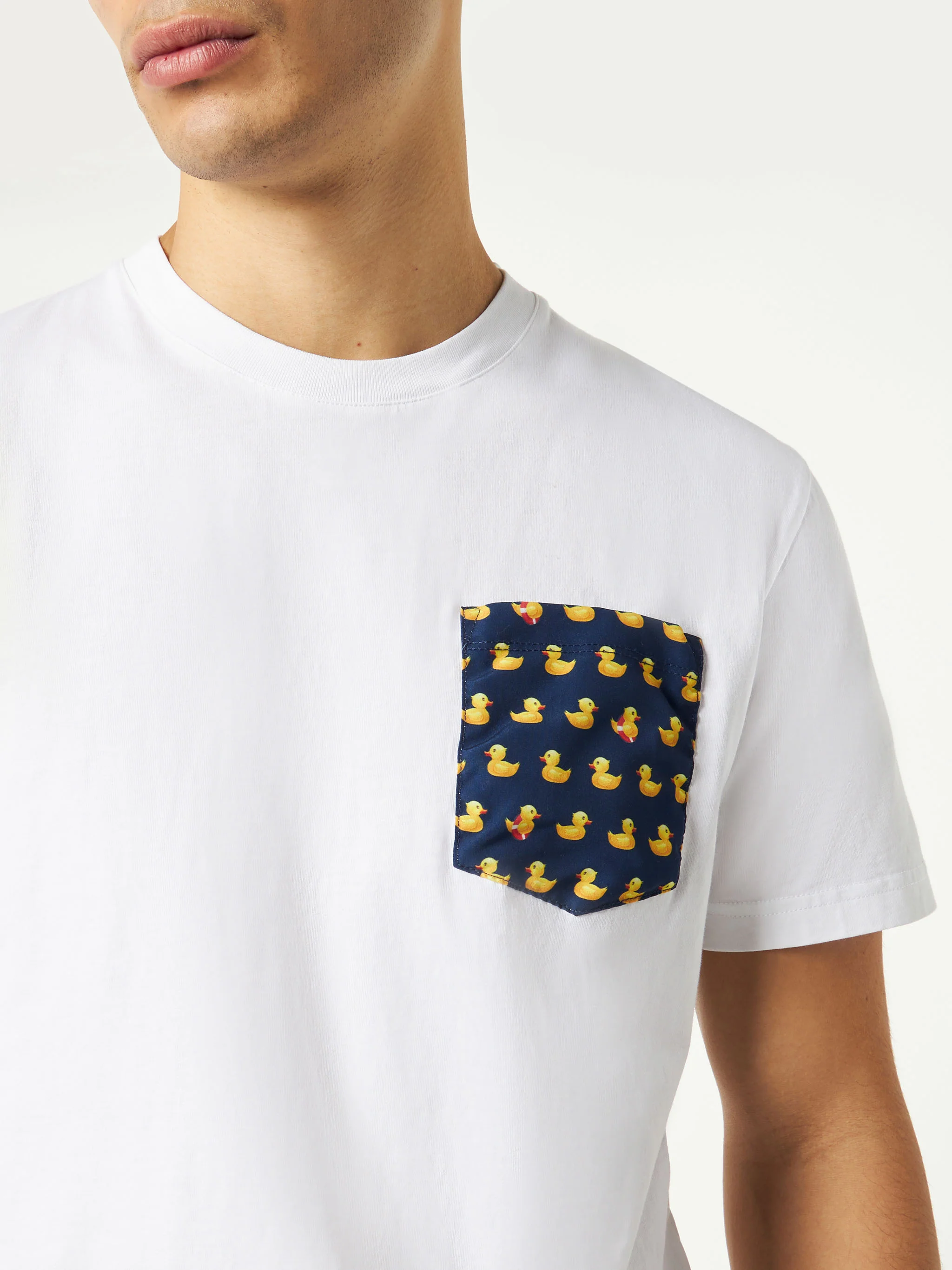 Blanche t-shirt with ducky pocket - Image 2