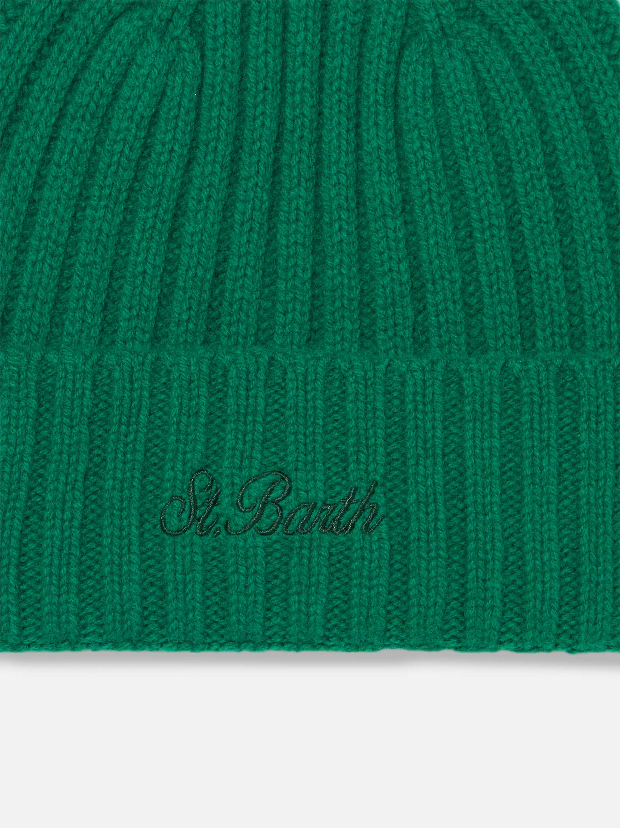 Wengen green beanie with embroidery - Image 3