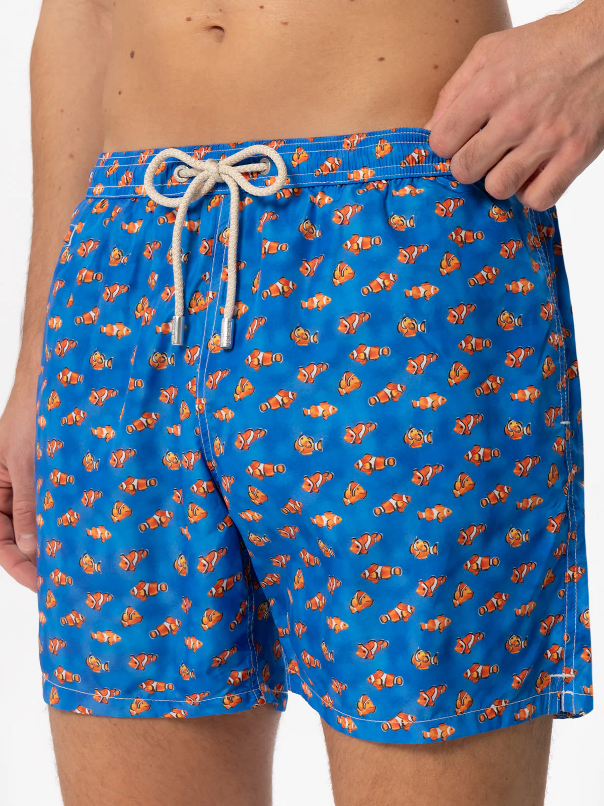 Lighting clownfish print swim shorts - Image 4