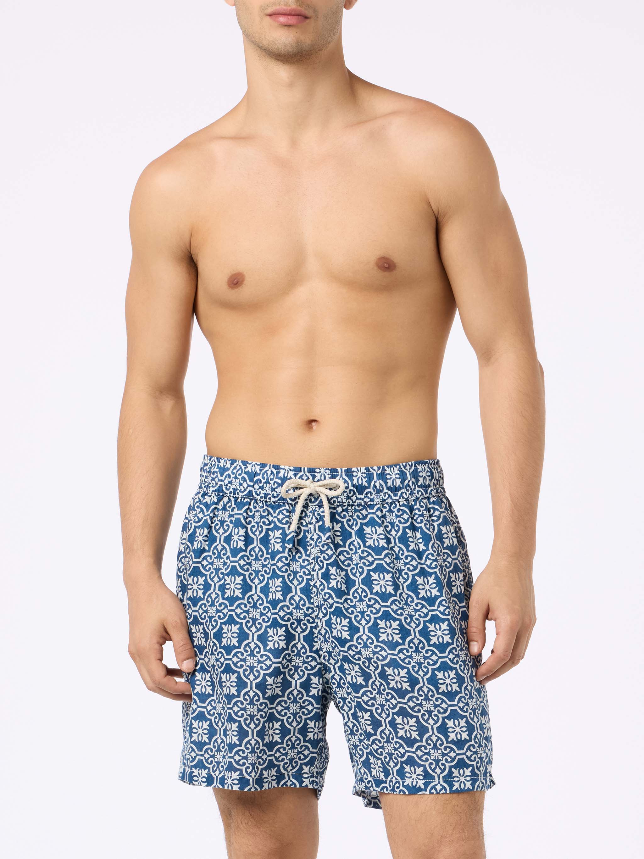 Gustavia majolica linen swim shorts - Image 3