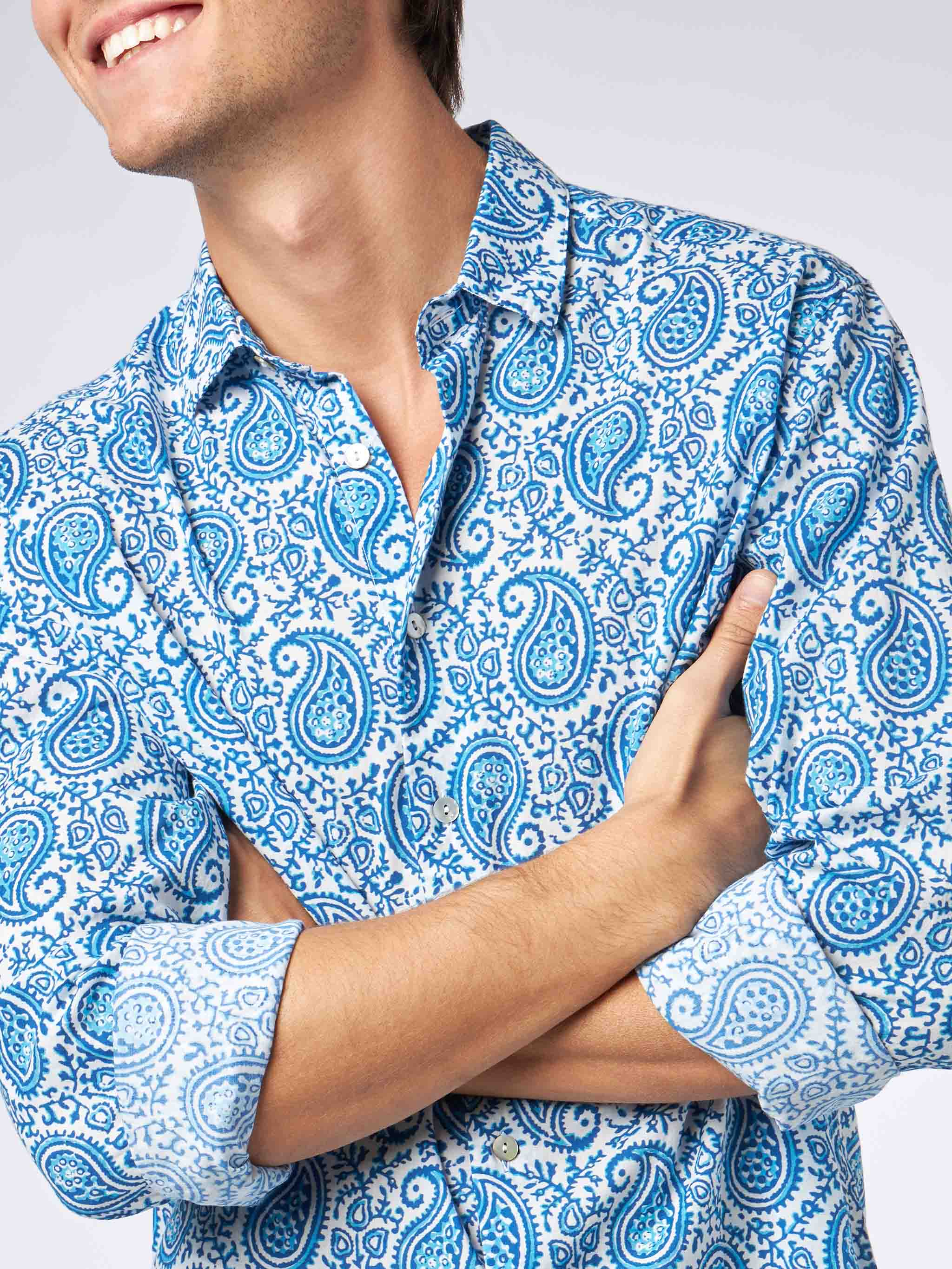 Sikelia muslin cotton shirt with paisley print - Image 2
