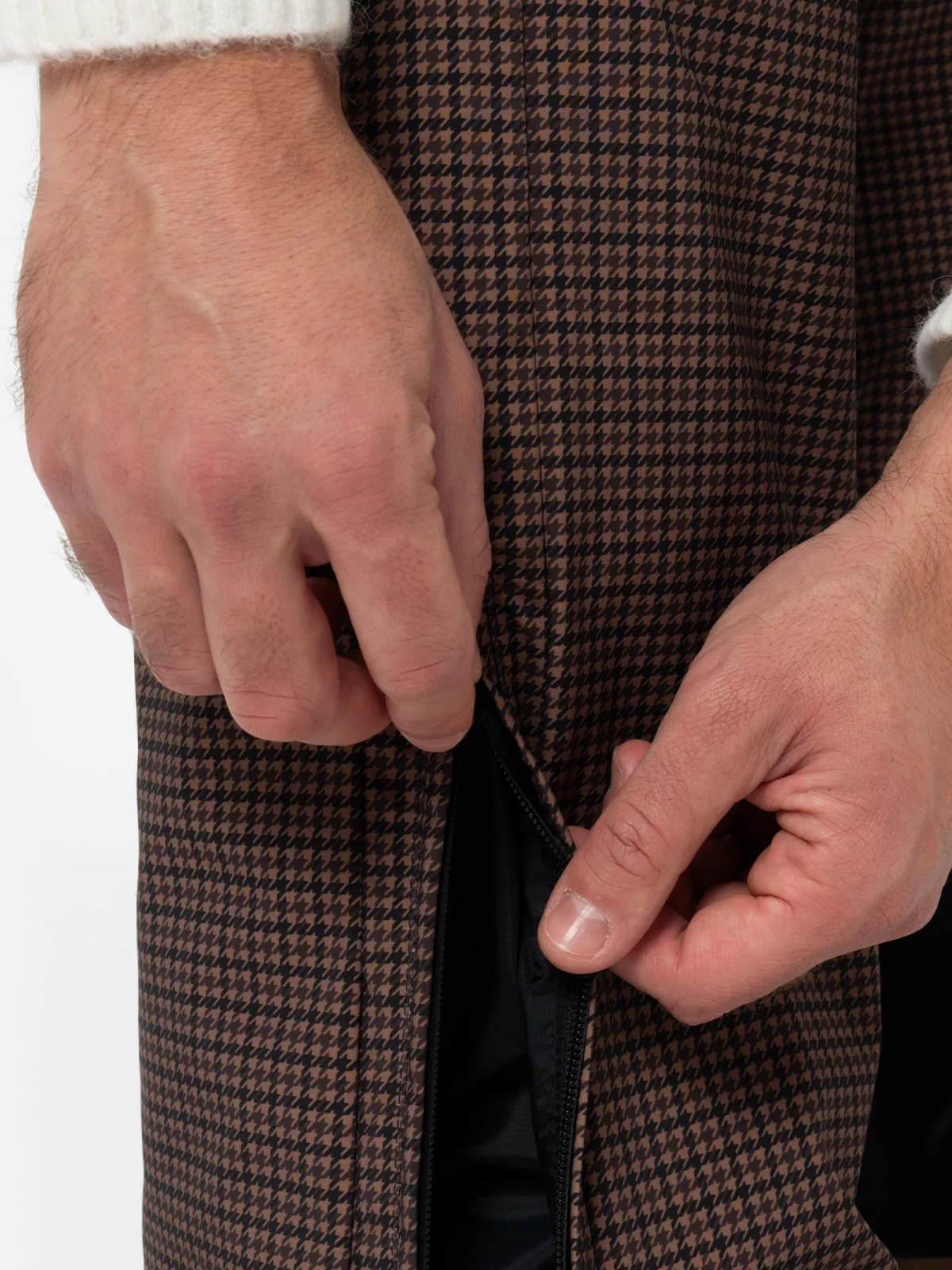 Snowbird technical pants with Recco® technology and pied de poule pattern - Image 5