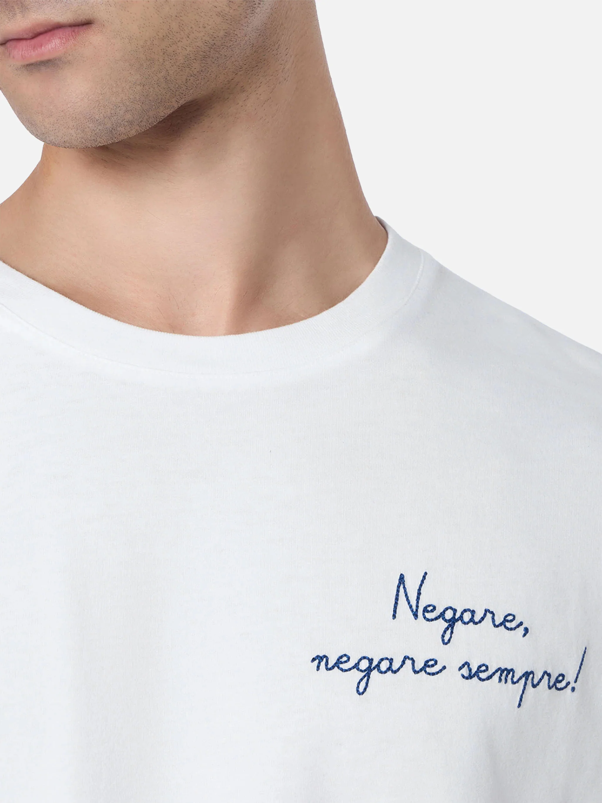 Luton t-shirt with Negare negare sempre embroidery | Special Edition - Image 2