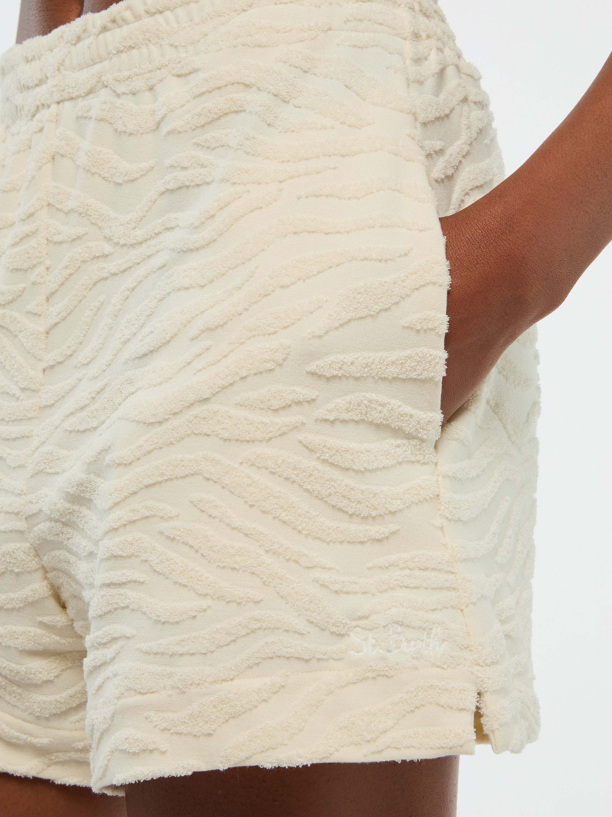 Meave terry cotton pull up shorts with zebra embossed pattern - Image 9