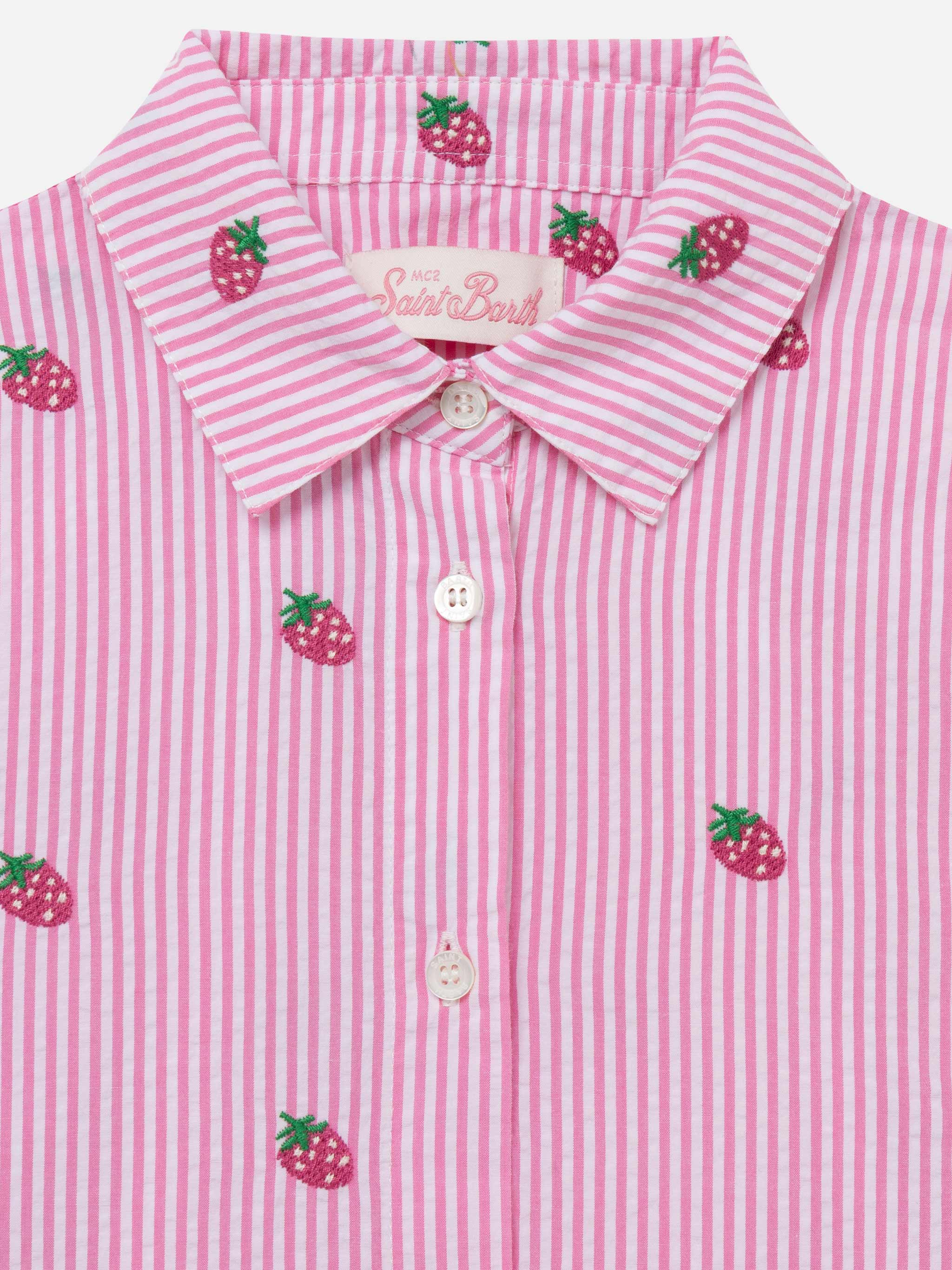 Mini Brigitte pink striped seersucker shirt with strawberry embroidery - Image 3