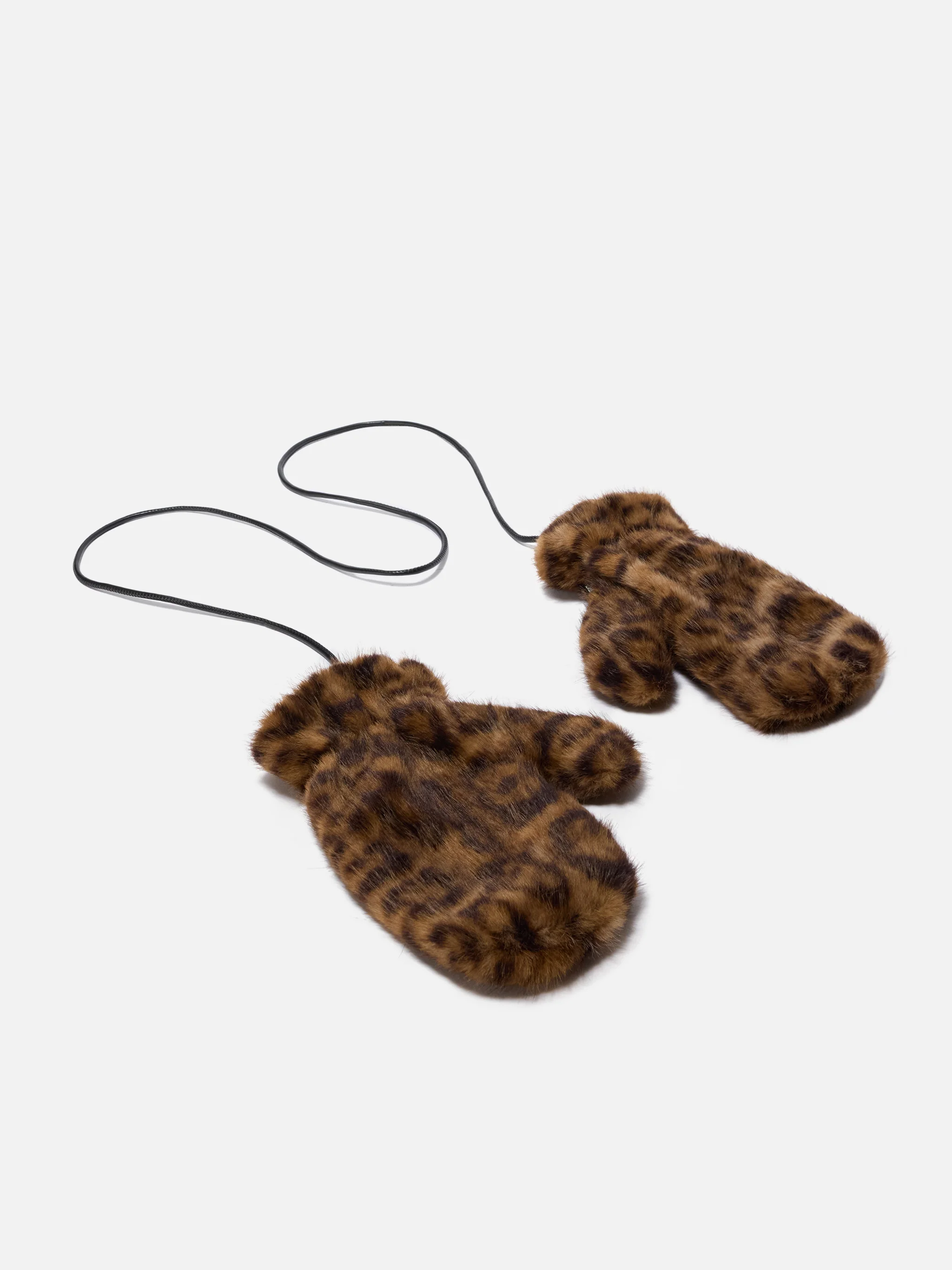 Muffy Gloves in beige faux fur - Image 2