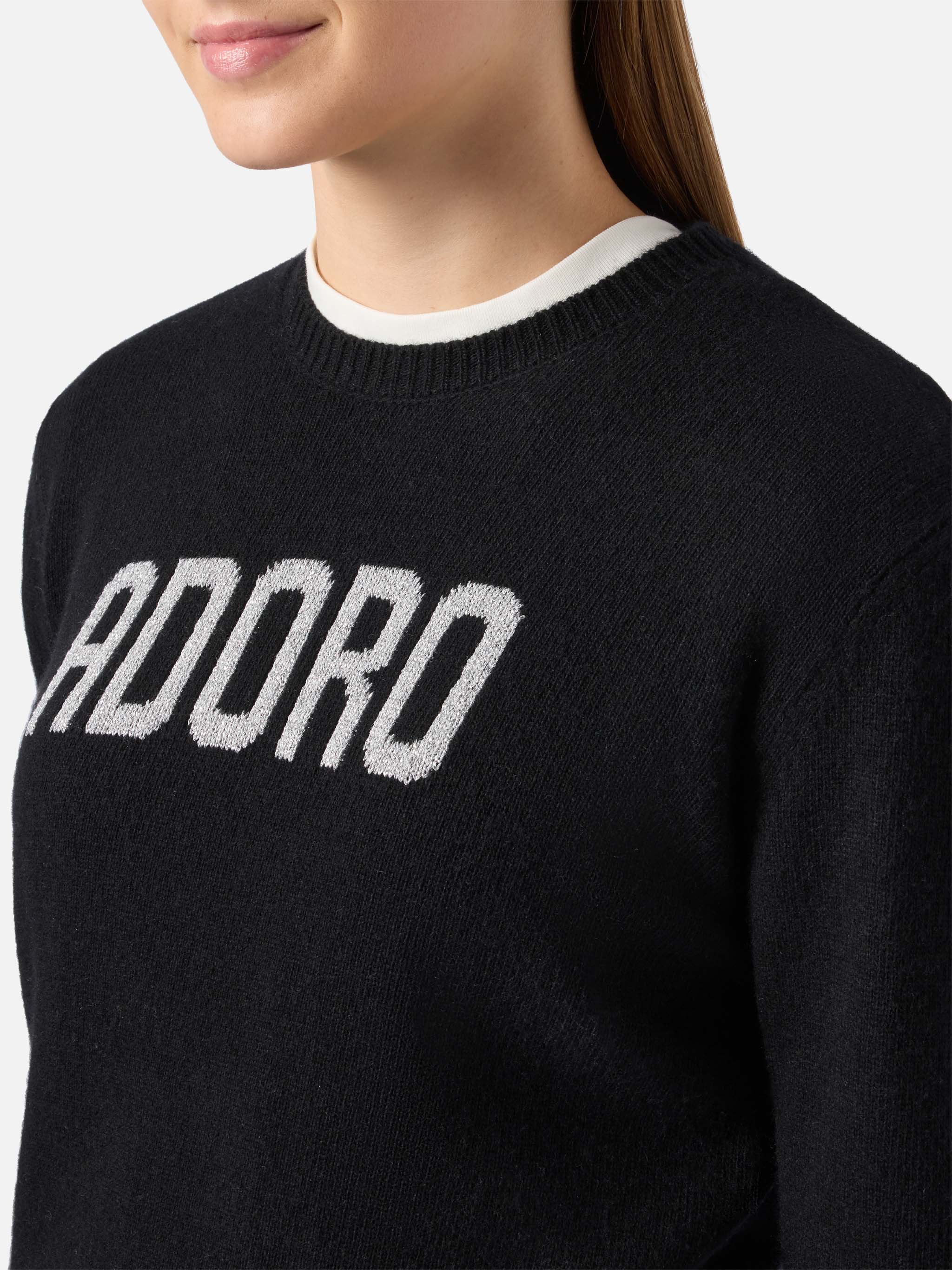 New Queen cashmere-blend sweater in black with Adoro jacquard - Image 2