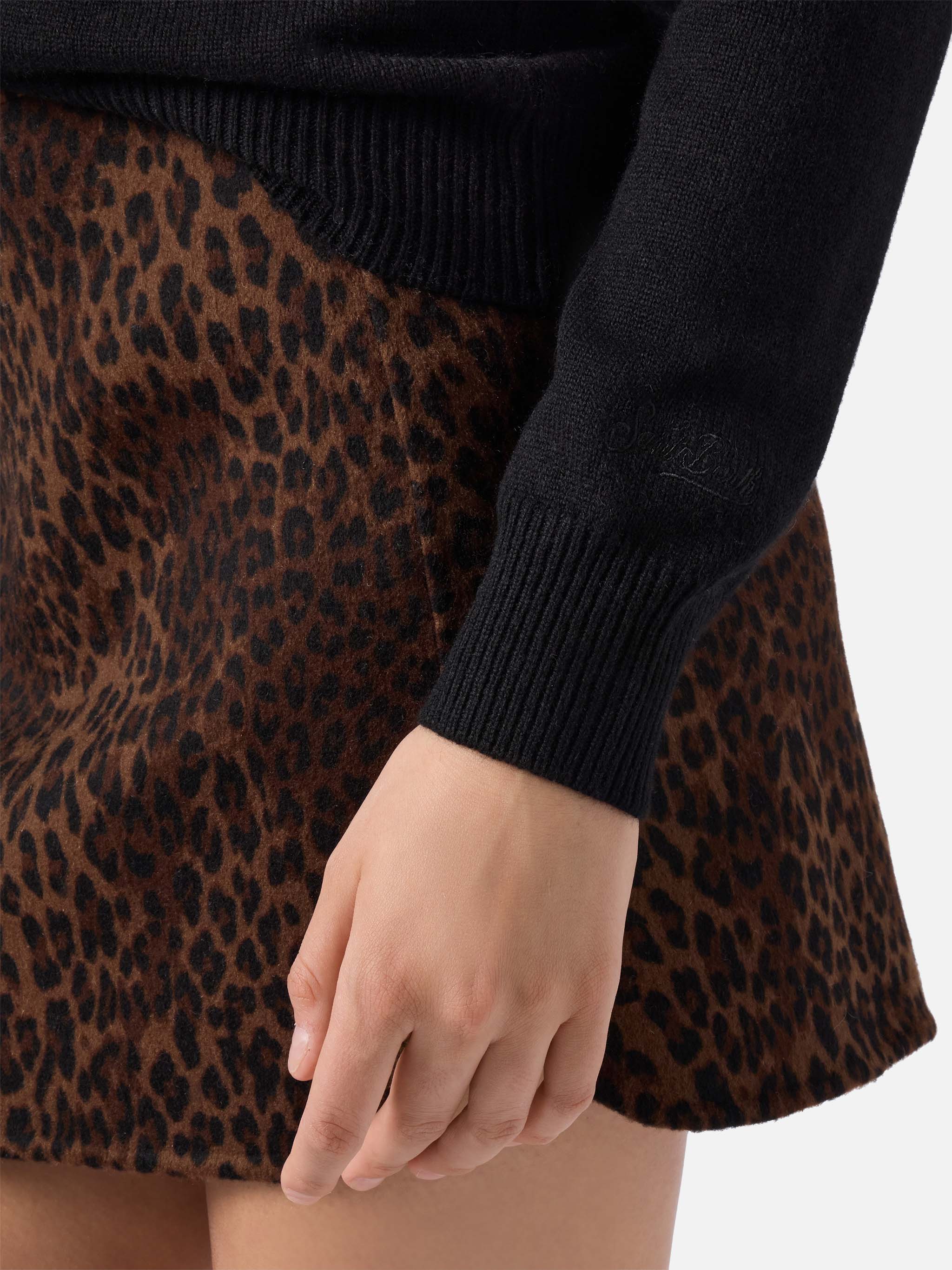 New Queen cashmere-blend sweater in black with Bollicine e Pailettes embroidery - Image 3