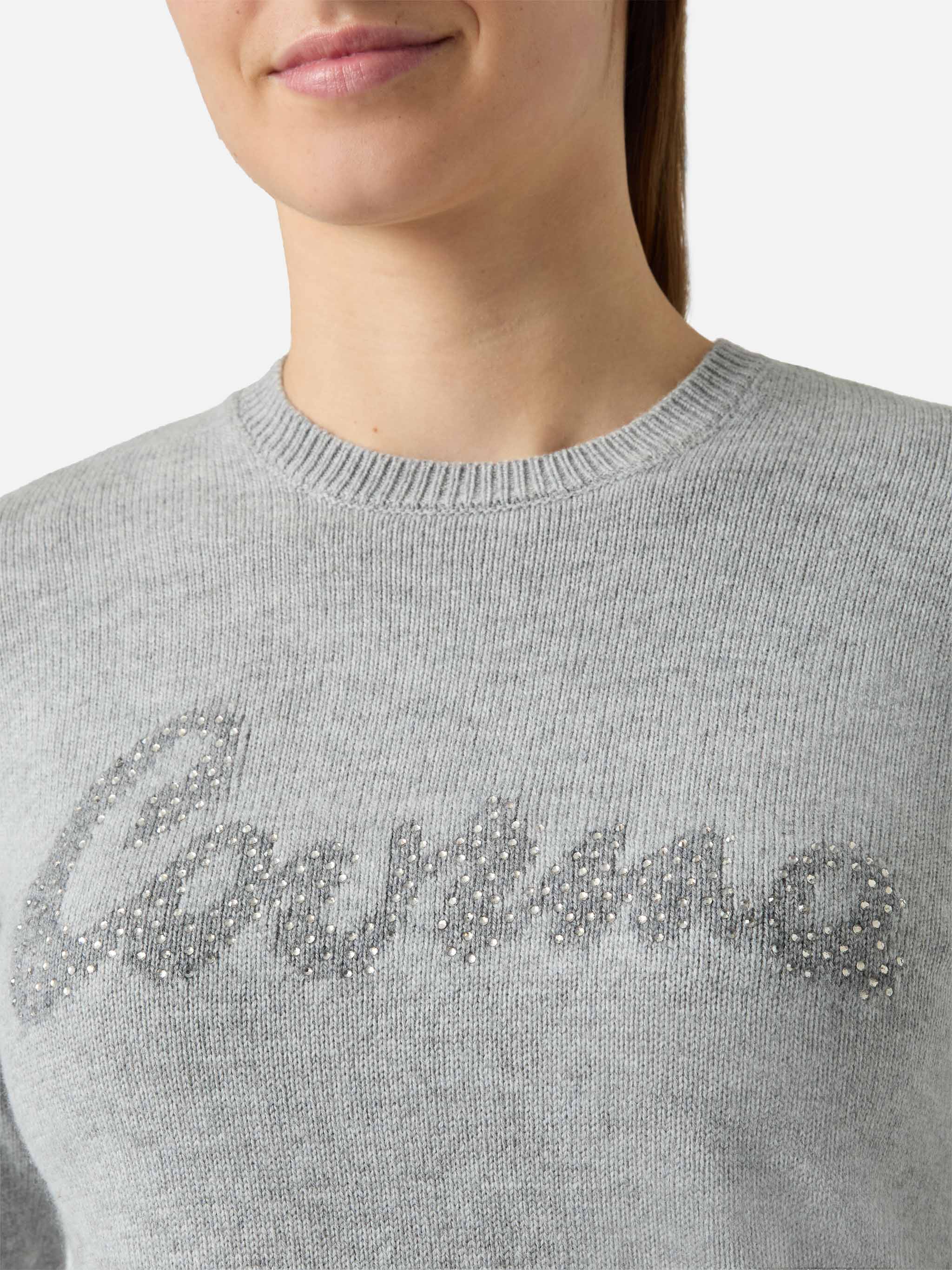 New Queen crewneck with Courma rhinestone embellishment - Image 2