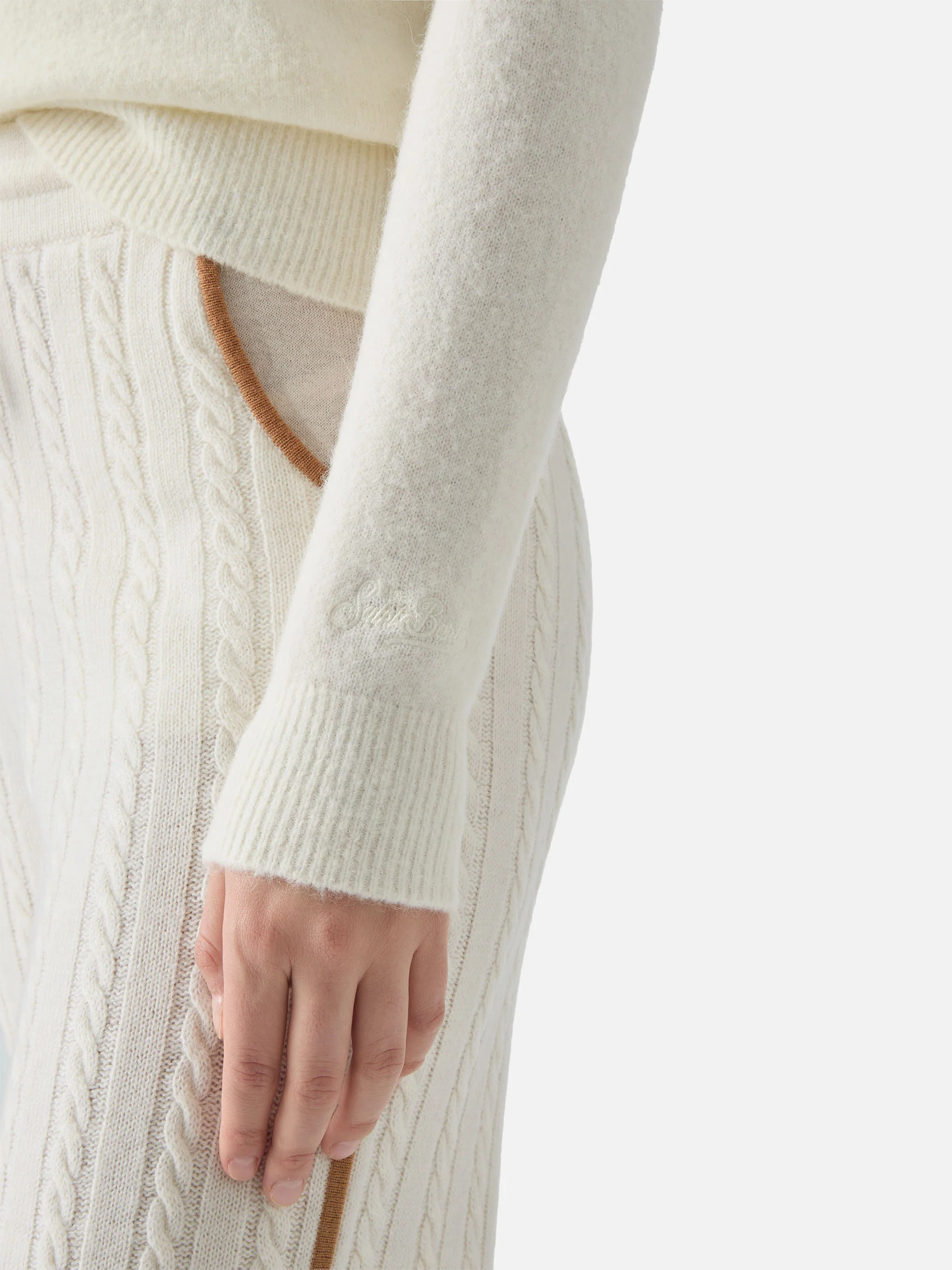 New Queen stretch sweater in merino-wool and alpaca blend in white with Born to Shine rhinestone appliqué - Image 4