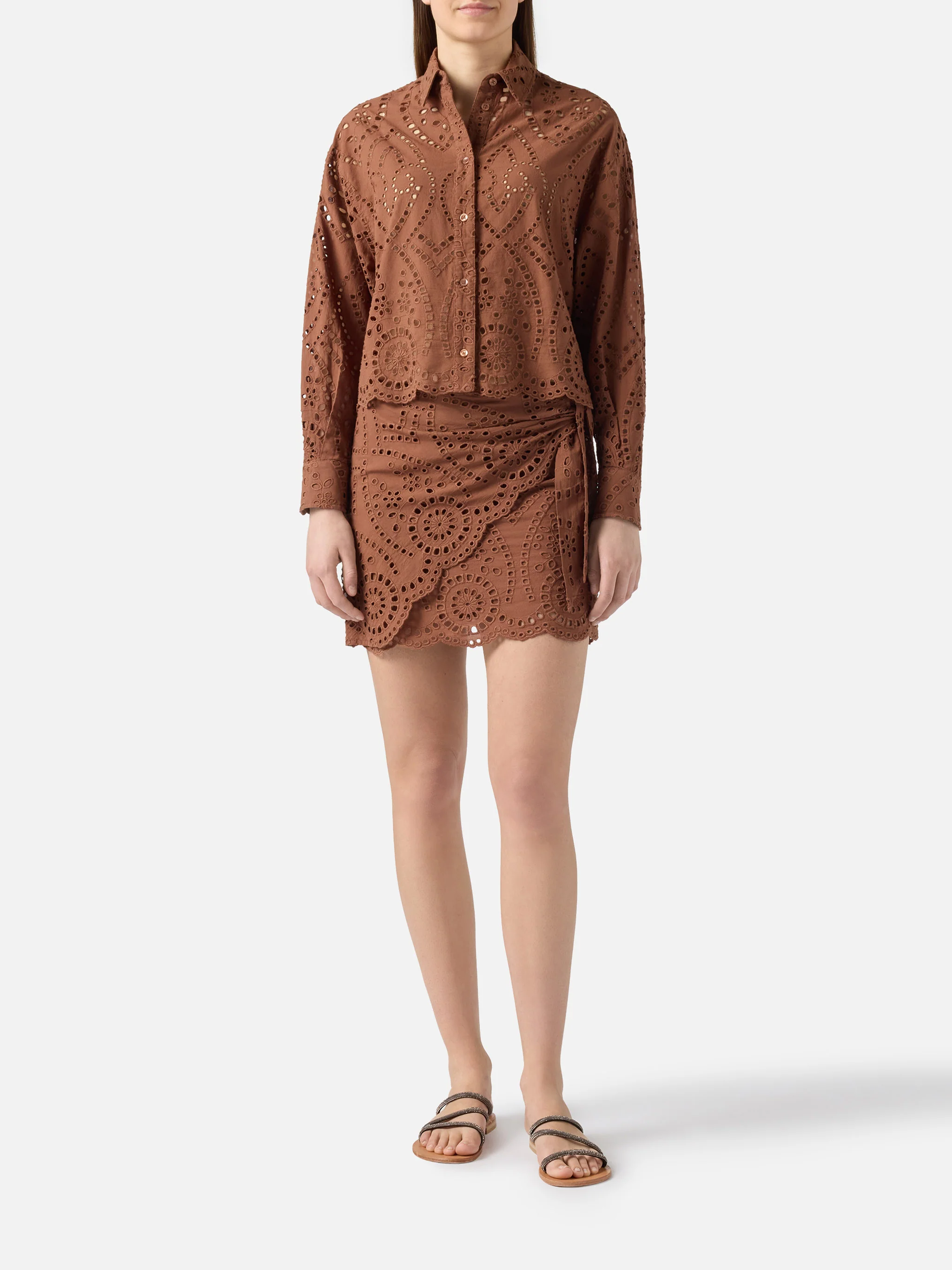 Oriane cropped sangallo cotton shirt in brown - Image 5