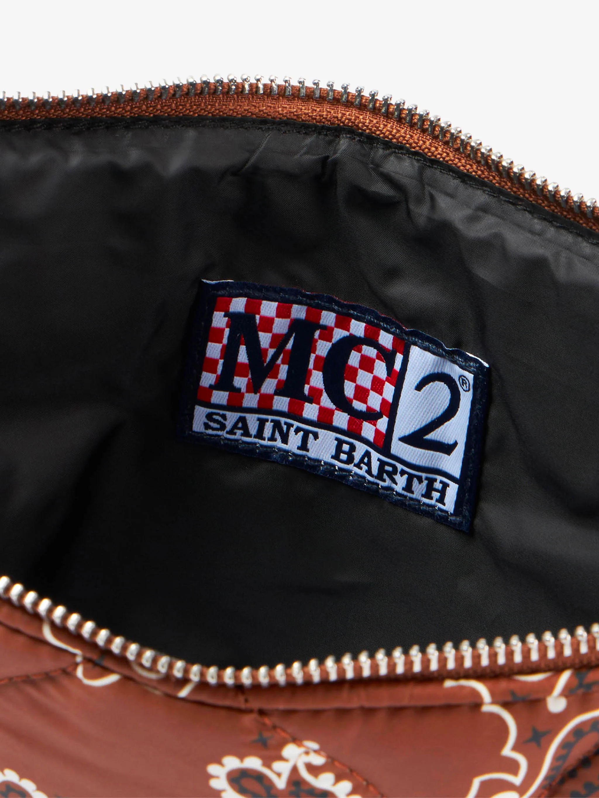 Puffer pochette with bandanna print - Image 4