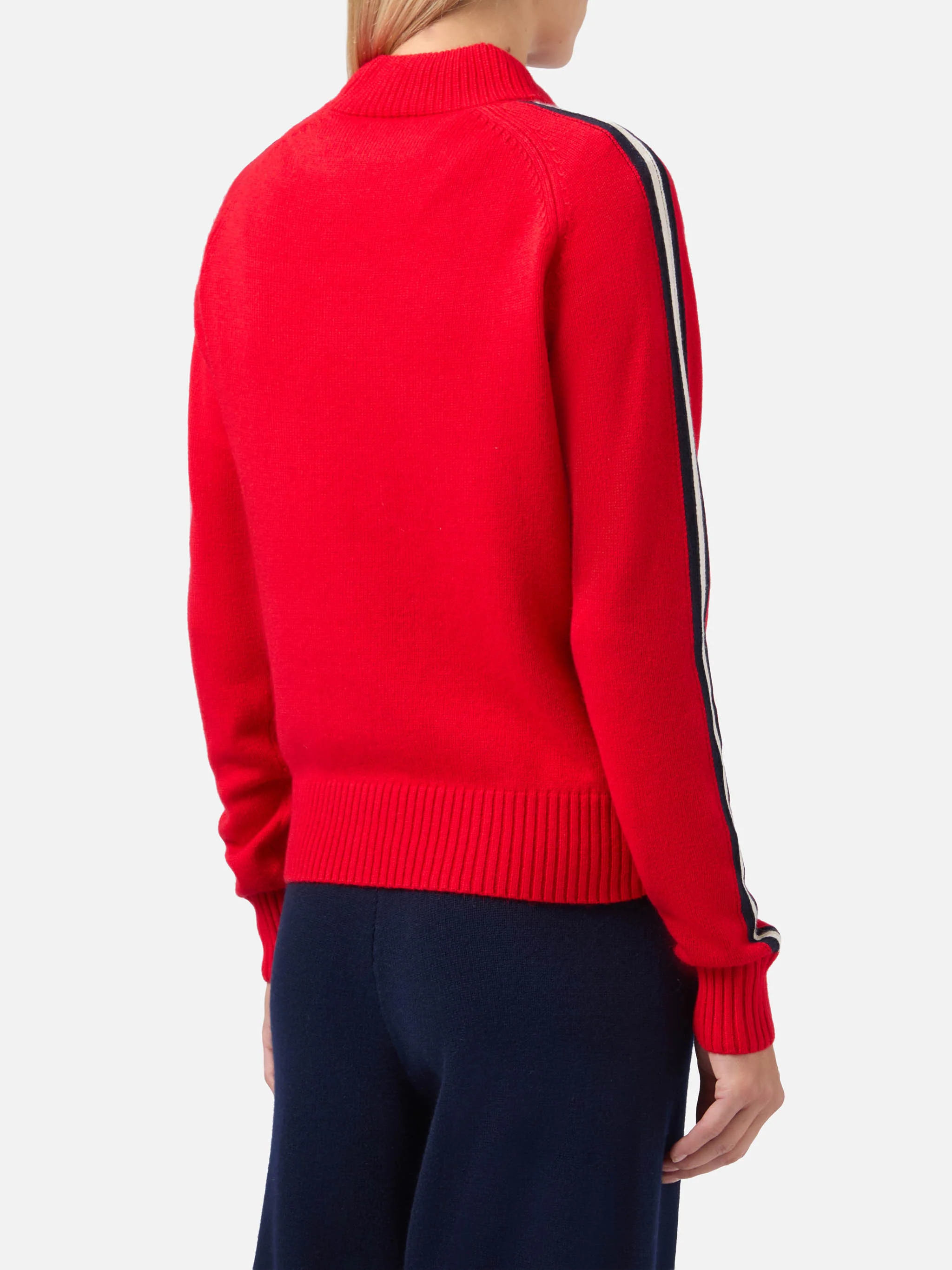 Peak cashmere-blend mock-neck in red with Apres ski queen rhinestone appliqué - Image 3