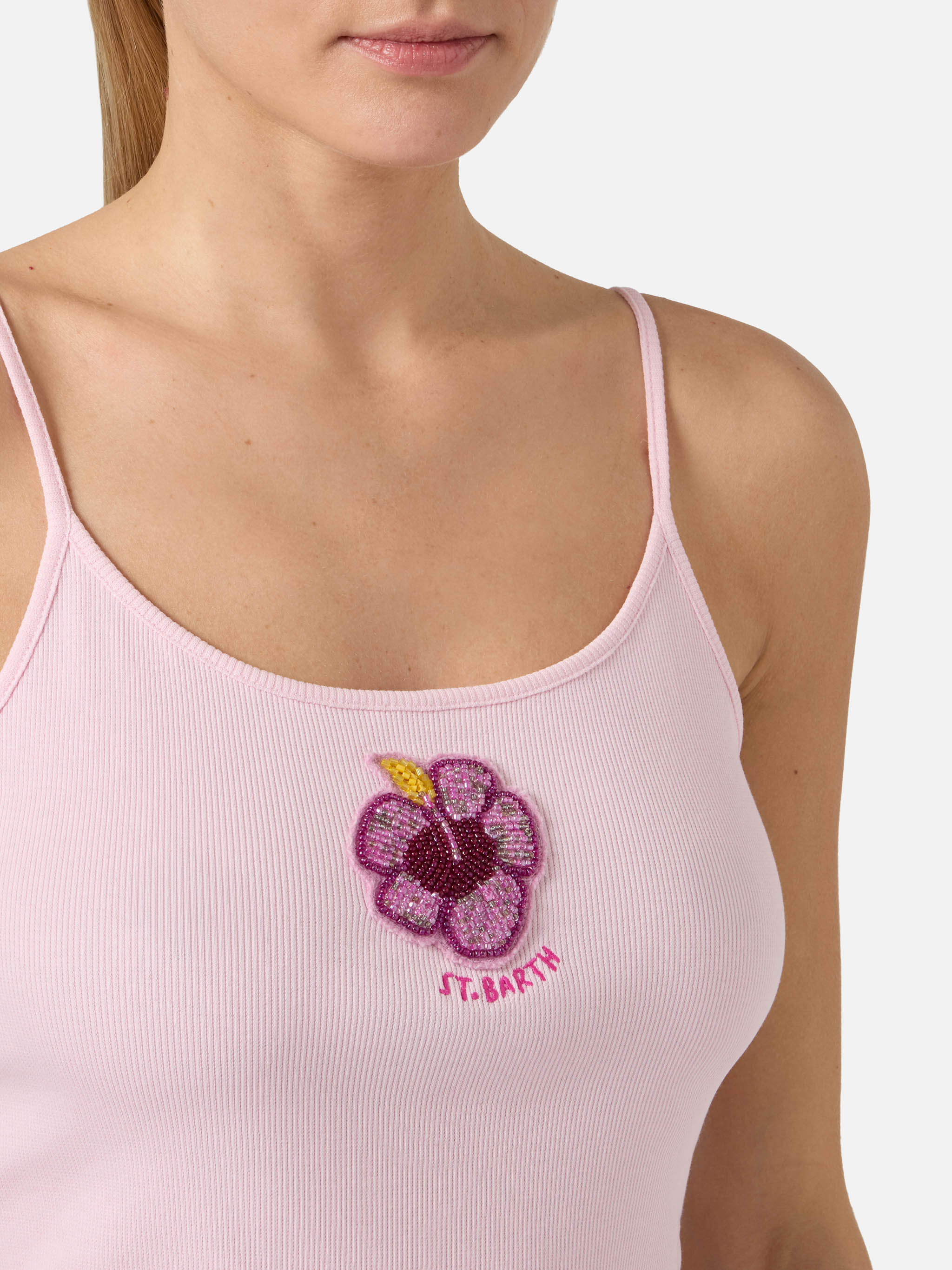 Pink Zaira tank top with embroidered logo and bead patch - Image 2