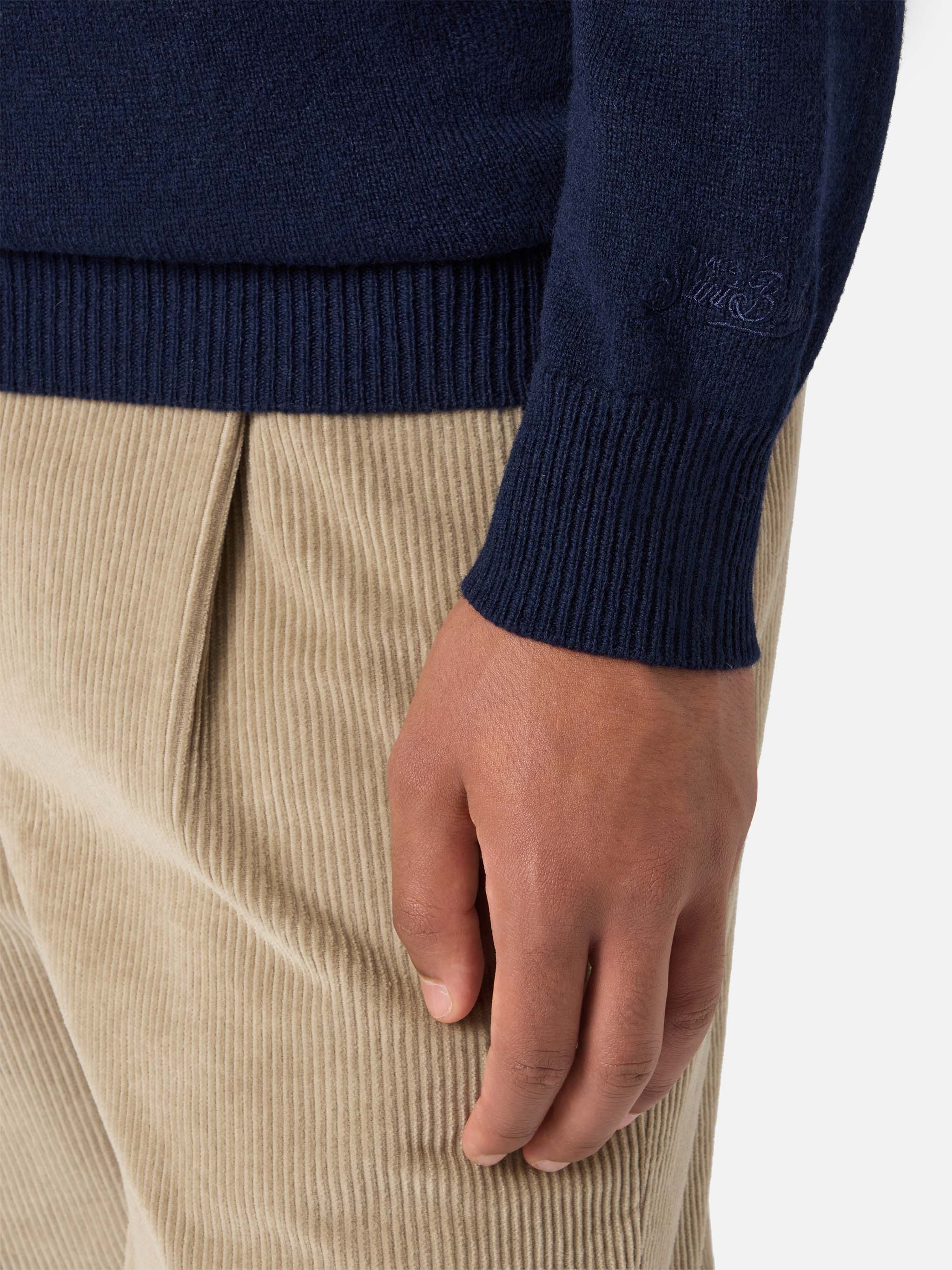Regent 100% LAMBSWOOL sweater in night blue - Image 4